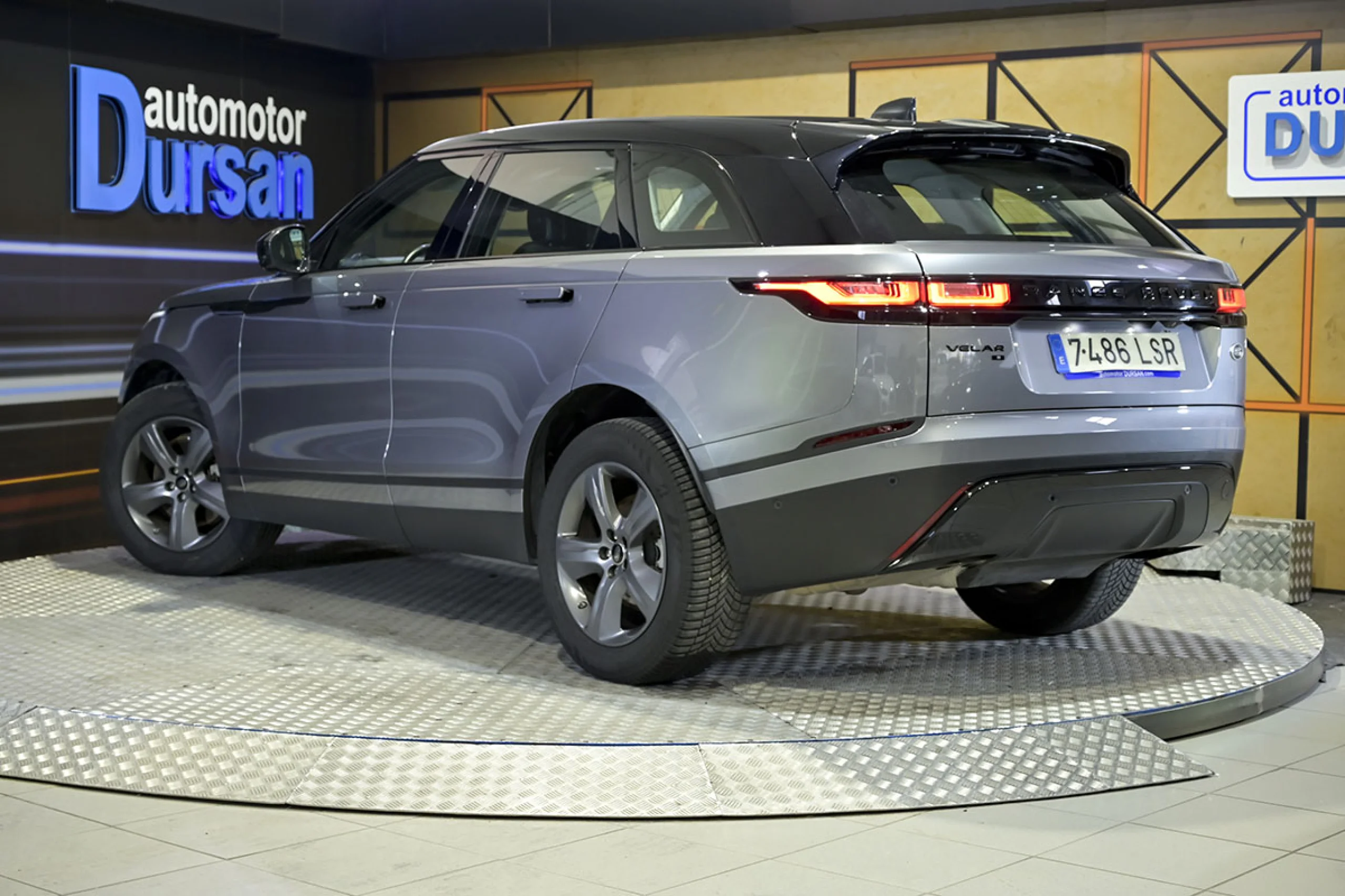 Land Rover Range Rover Velar 2.0D I4 150kW 204CV S 4WD Auto - Foto 4