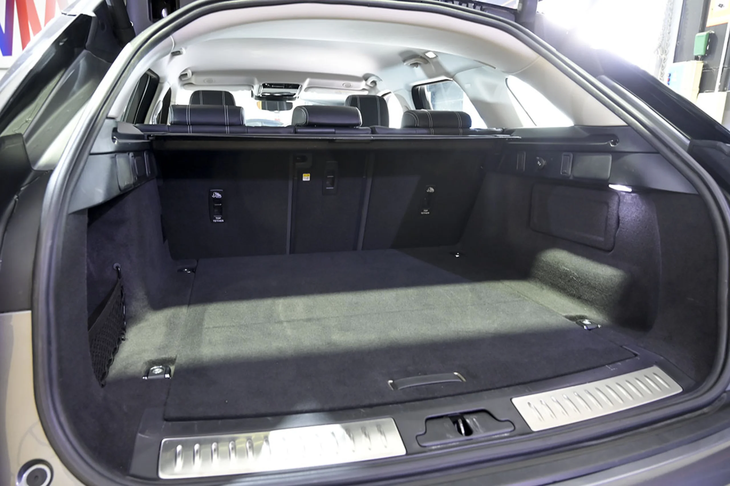 Land Rover Range Rover Velar 2.0D I4 150kW 204CV S 4WD Auto - Foto 13