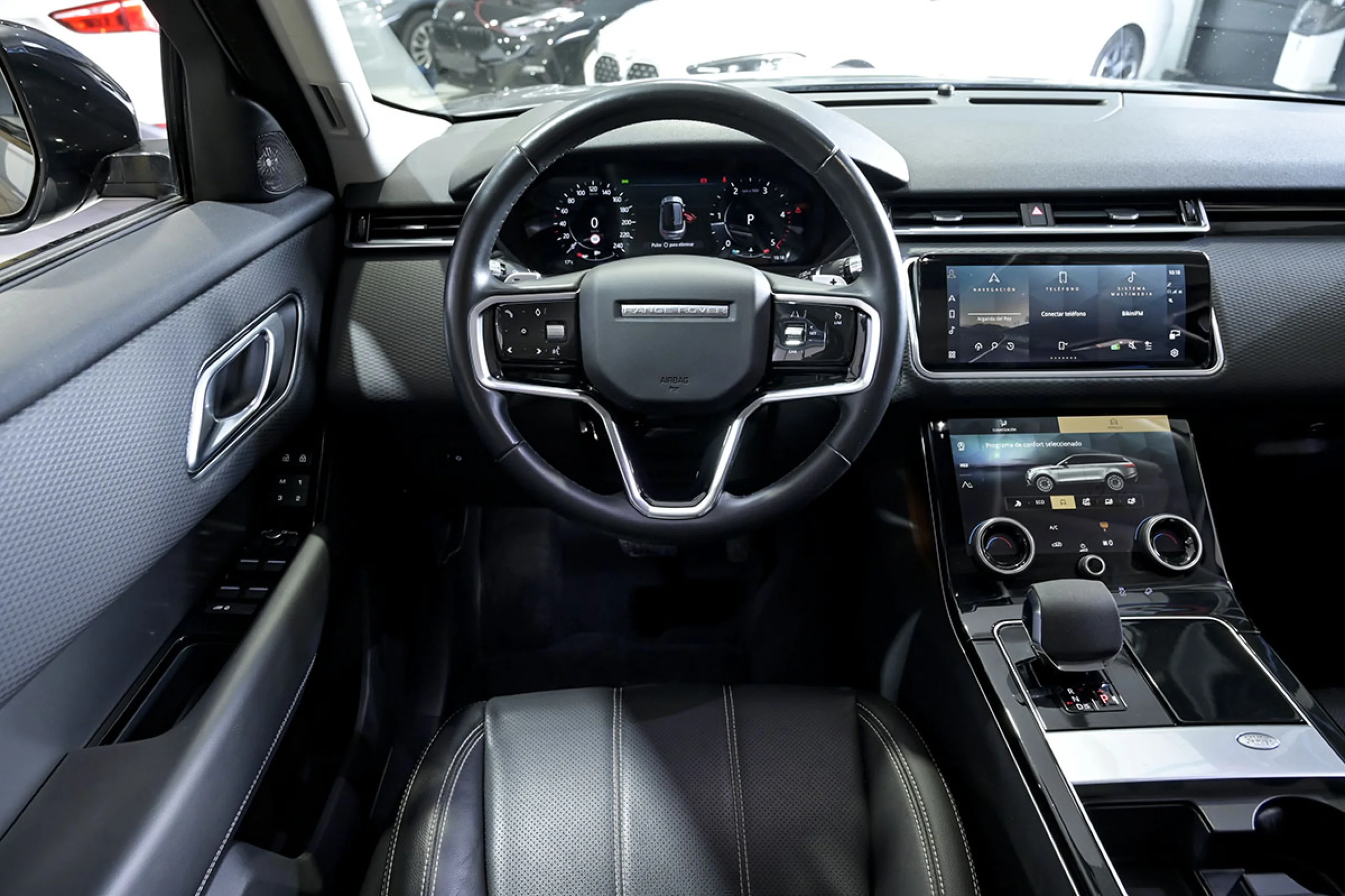 Land Rover Range Rover Velar 2.0D I4 150kW 204CV S 4WD Auto - Foto 42