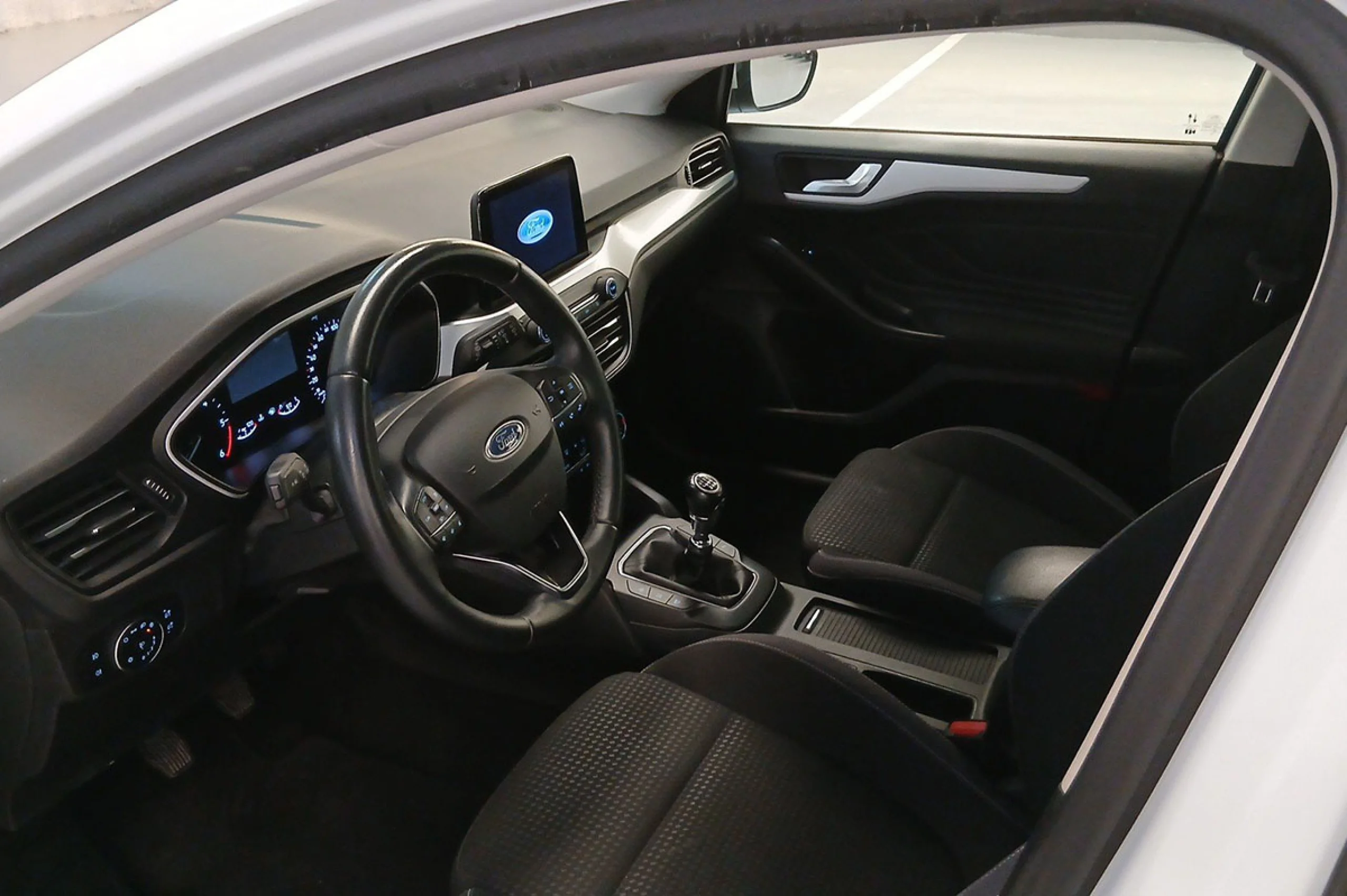 Ford Focus 1.5 Ecoblue 70kW Trend - Foto 6