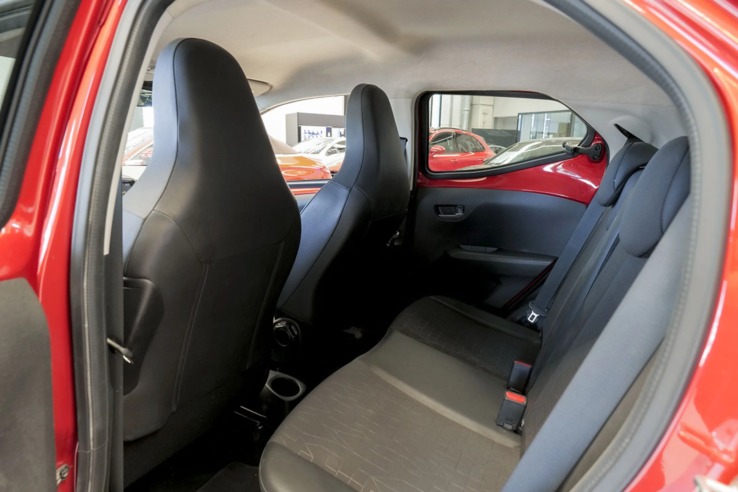 Toyota Aygo 1.0 70 xplay - Foto 14
