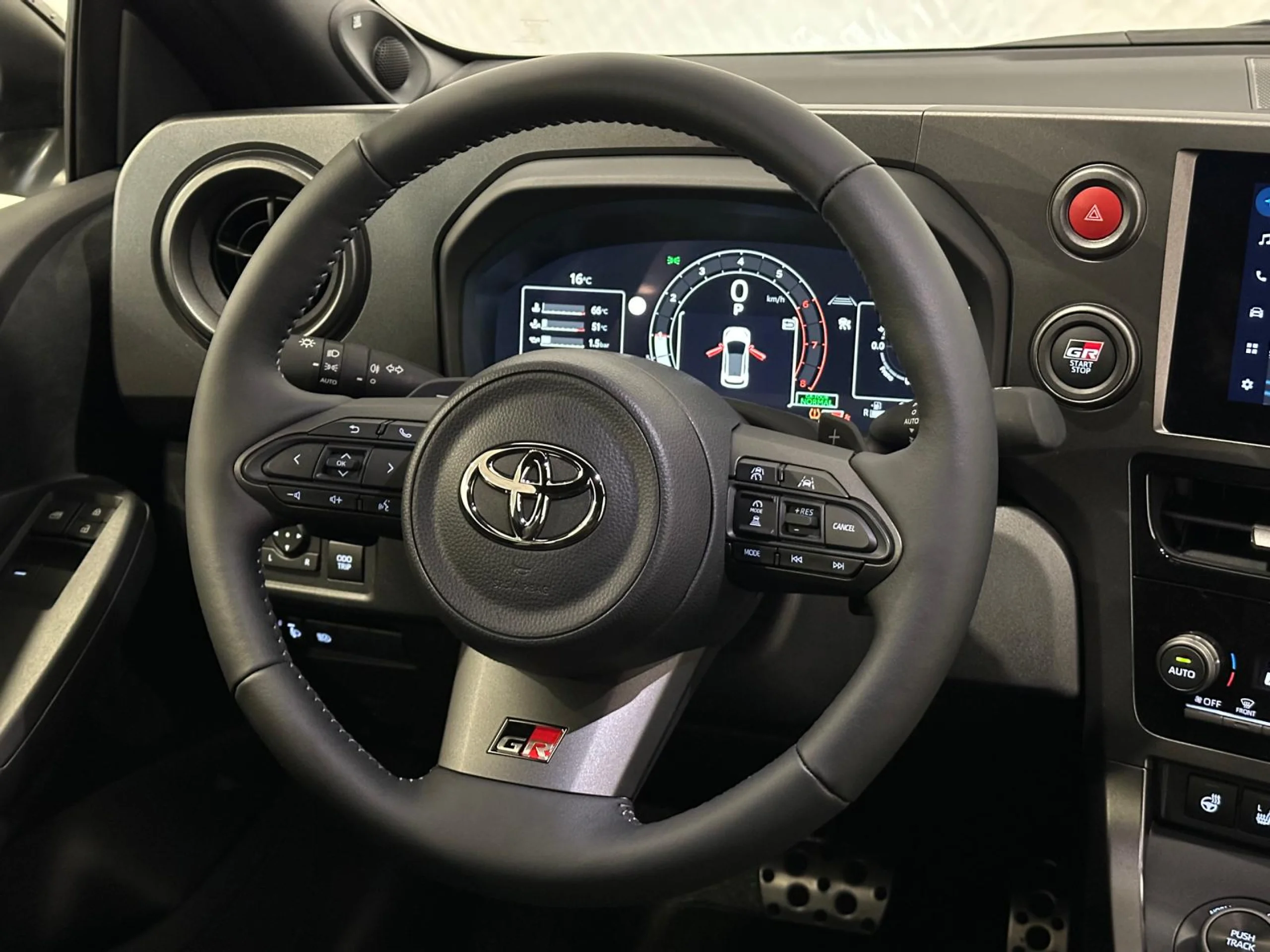 Toyota Yaris GR Yaris 1.6T 276 AUTOMATICO RZ - Foto 17