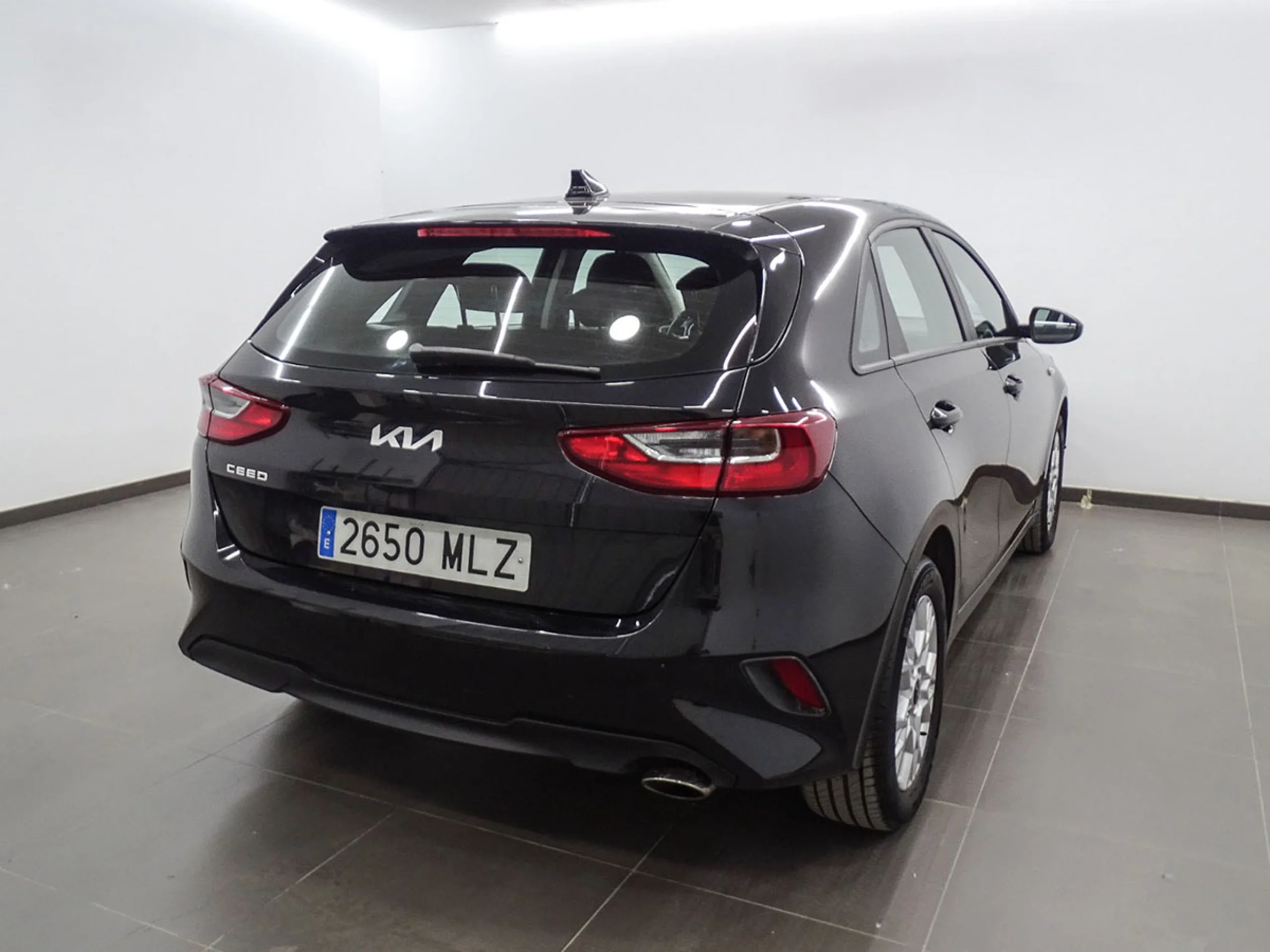 Kia Ceed cee d 1.0 TGDi 88kW 120CV Concept - Foto 5