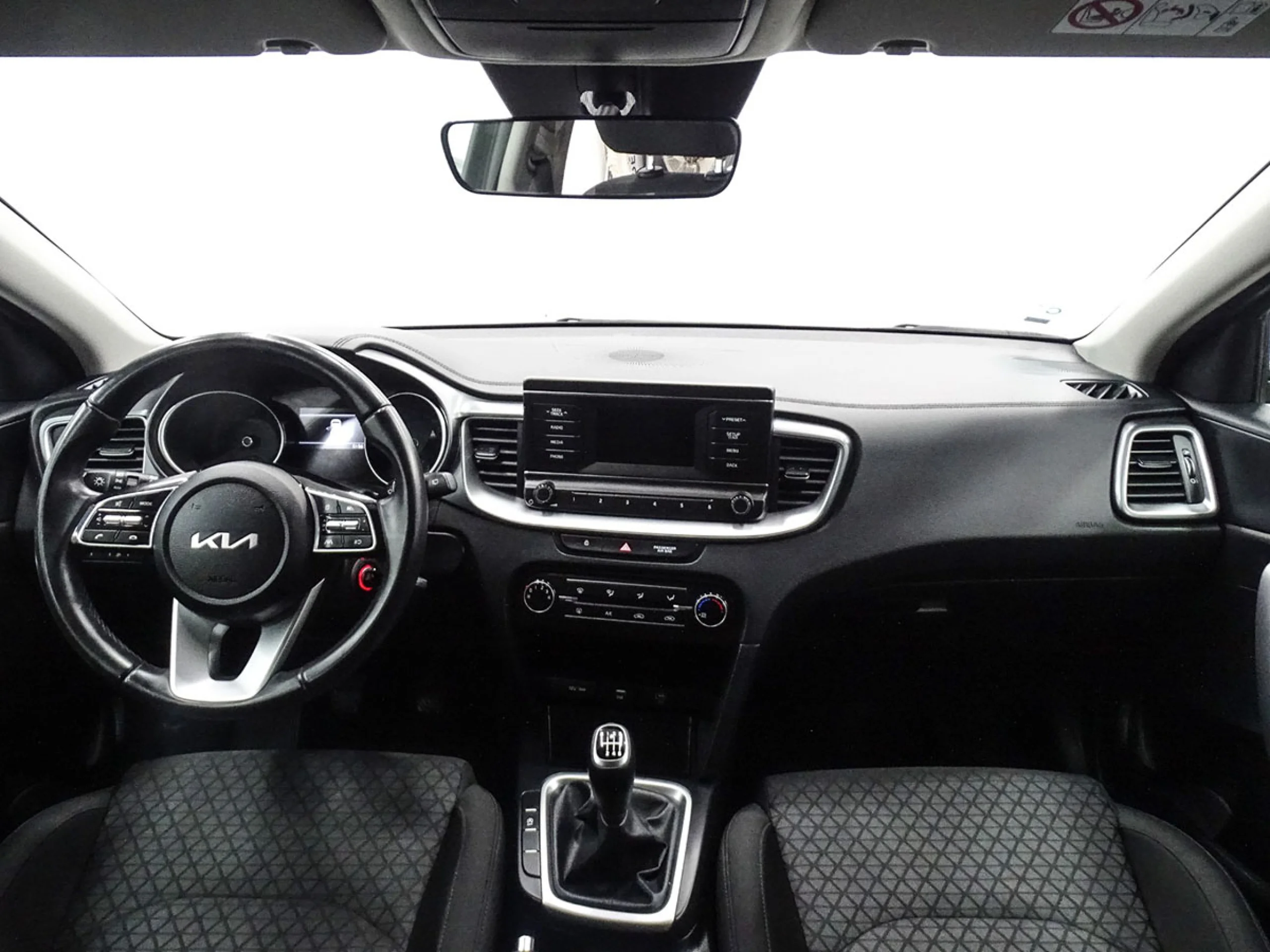 Kia Ceed cee d 1.0 TGDi 88kW 120CV Concept - Foto 8