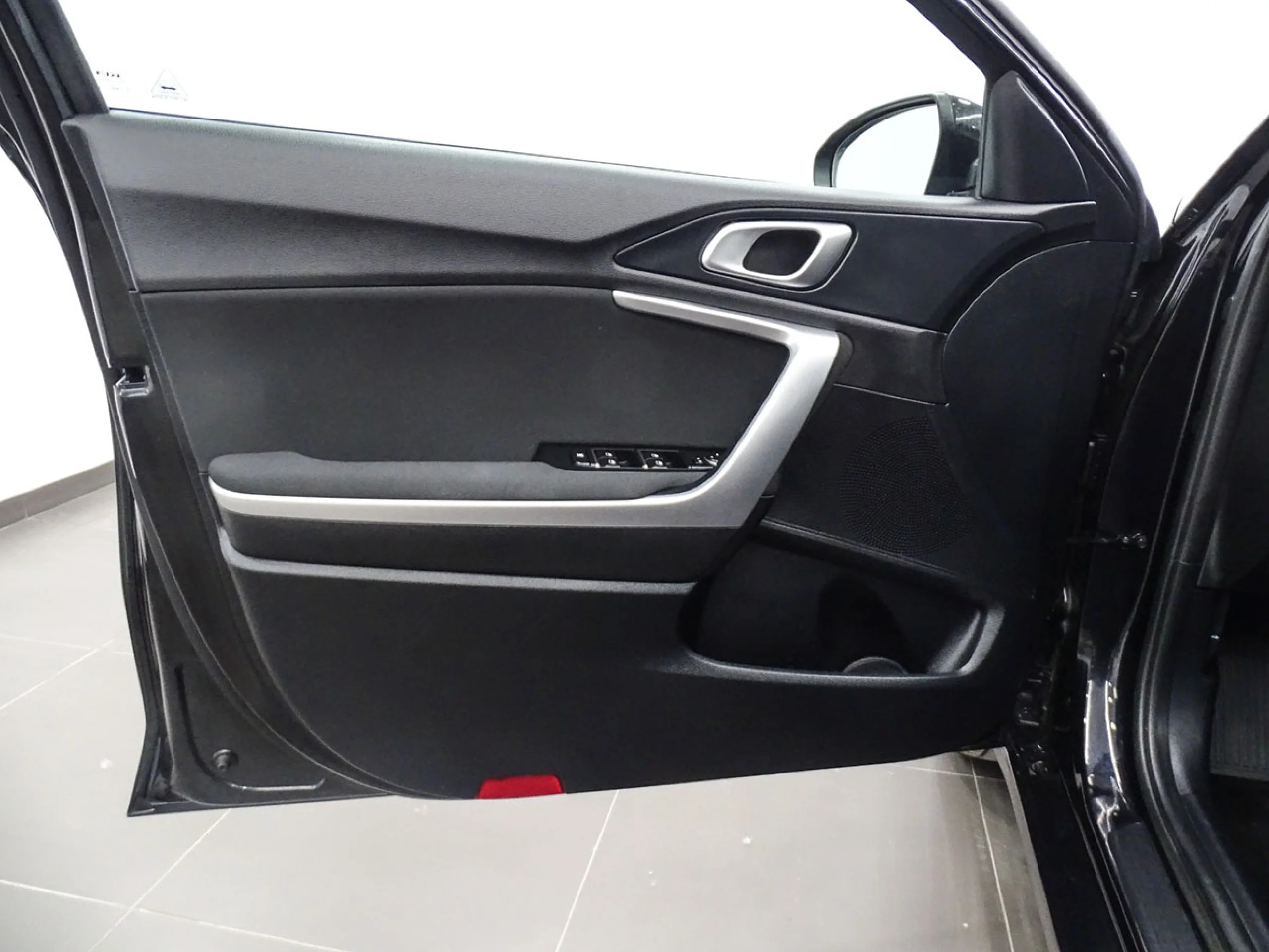 Kia Ceed cee d 1.0 TGDi 88kW 120CV Concept - Foto 17