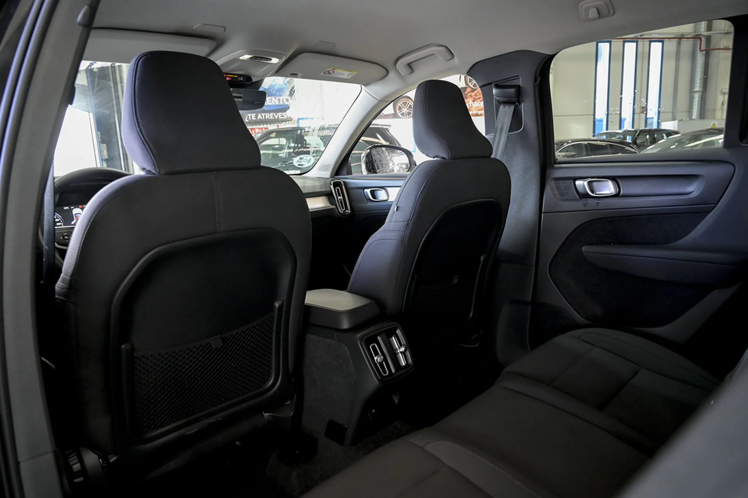 Volvo XC 60 XC40 1.5 T3 Momentum Pro Auto - Foto 13