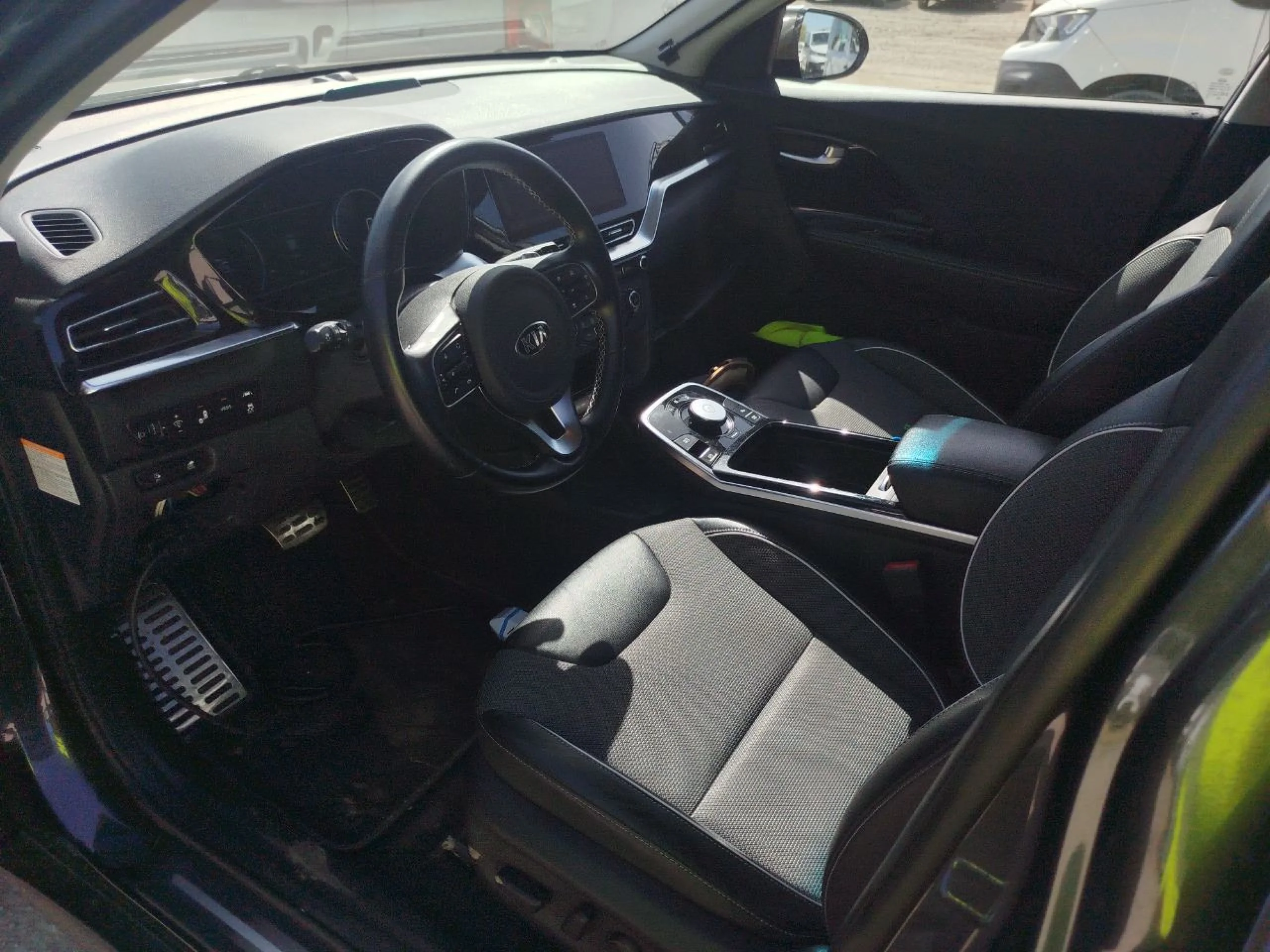 Kia Niro (O) e-Niro 150kW Emotion (Long Range) - Foto 7