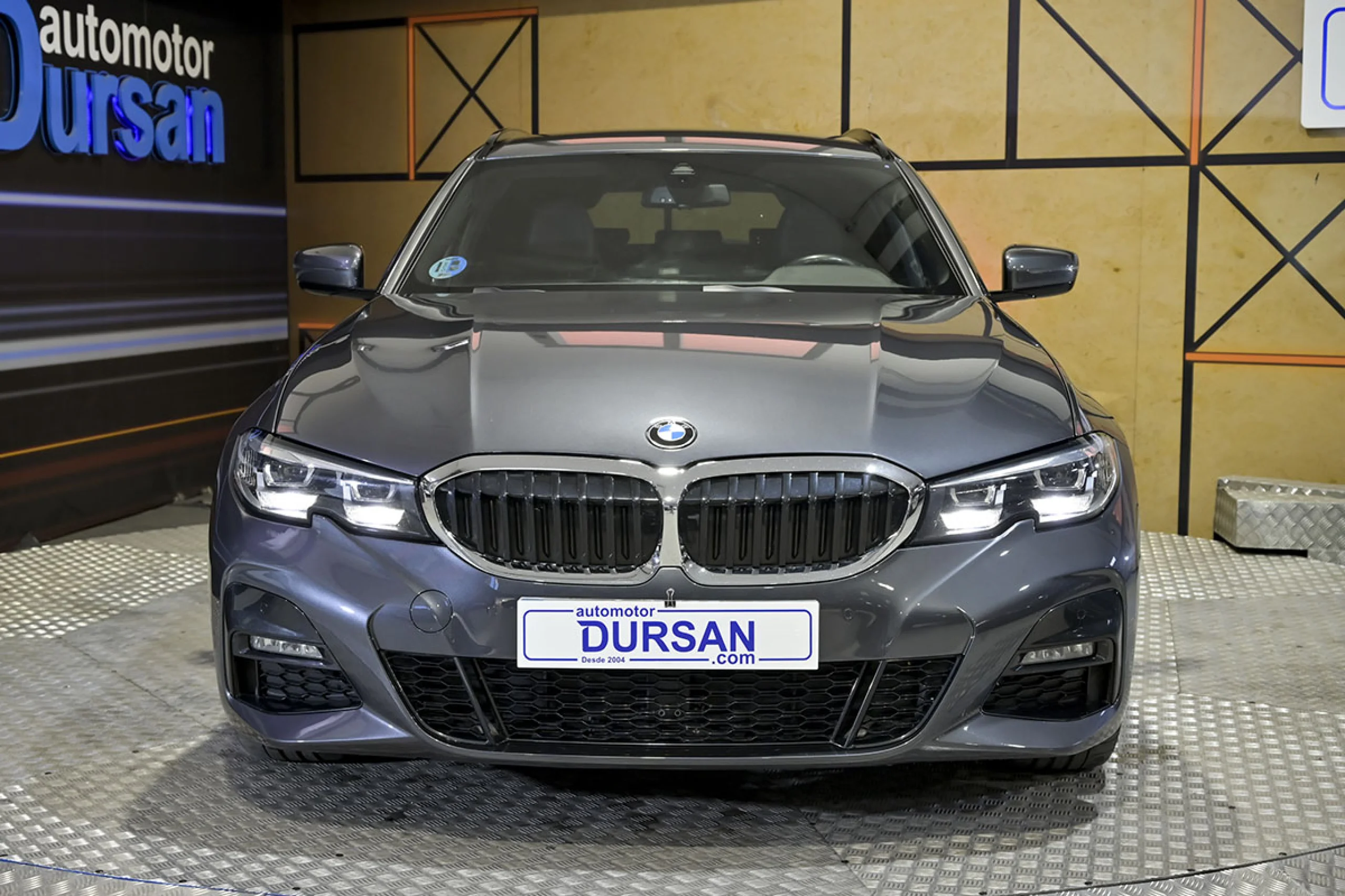 BMW 320 Serie 3 320d xDrive Automatica Touring - Foto 2