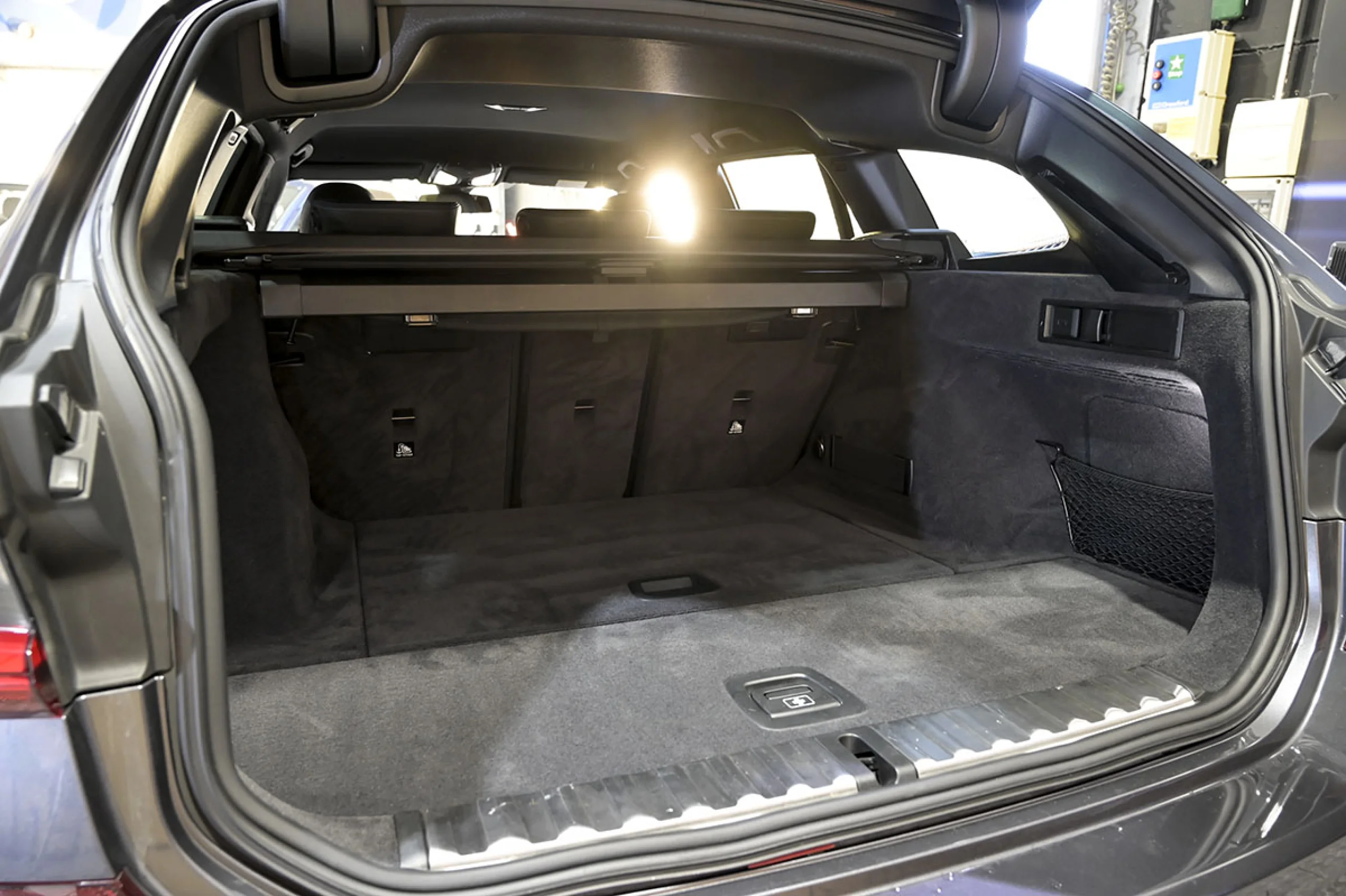 BMW 320 Serie 3 320d xDrive Automatica Touring - Foto 13