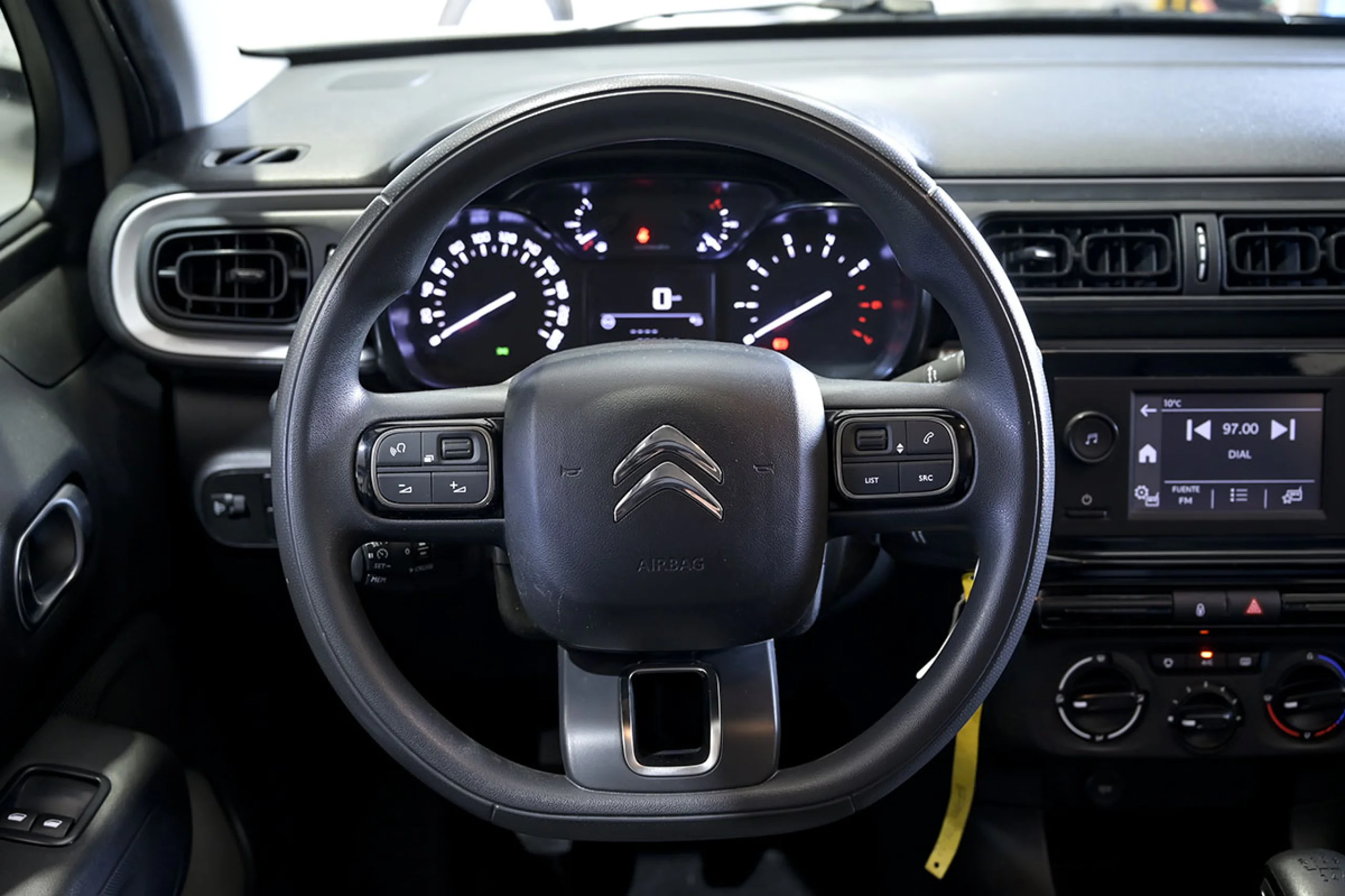 Citroen C3 BlueHDi 75KW 100CV SS Live Pack - Foto 24