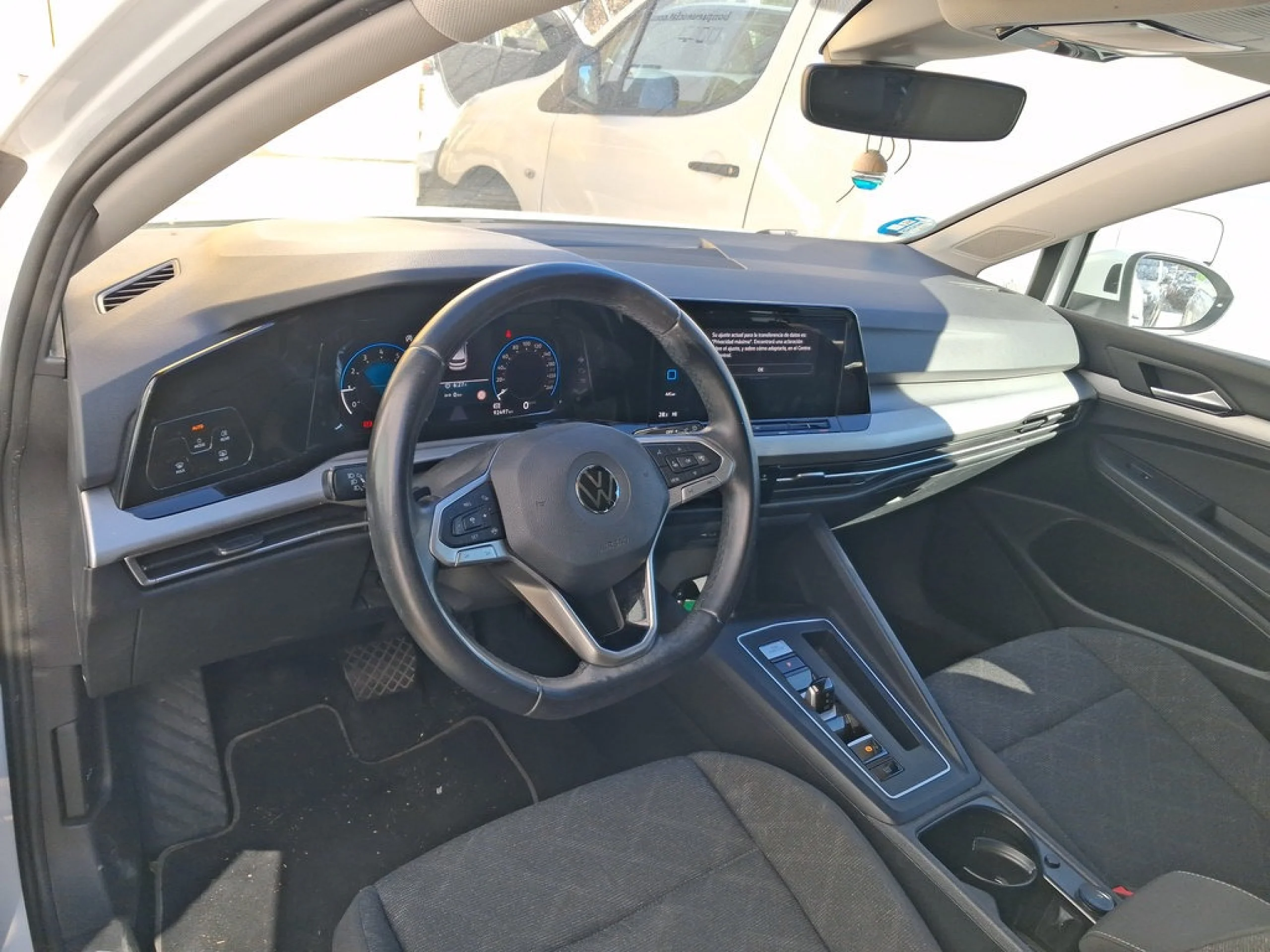 Volkswagen Golf Life 1.0 eTSI 81kW (110CV) DSG - Foto 7