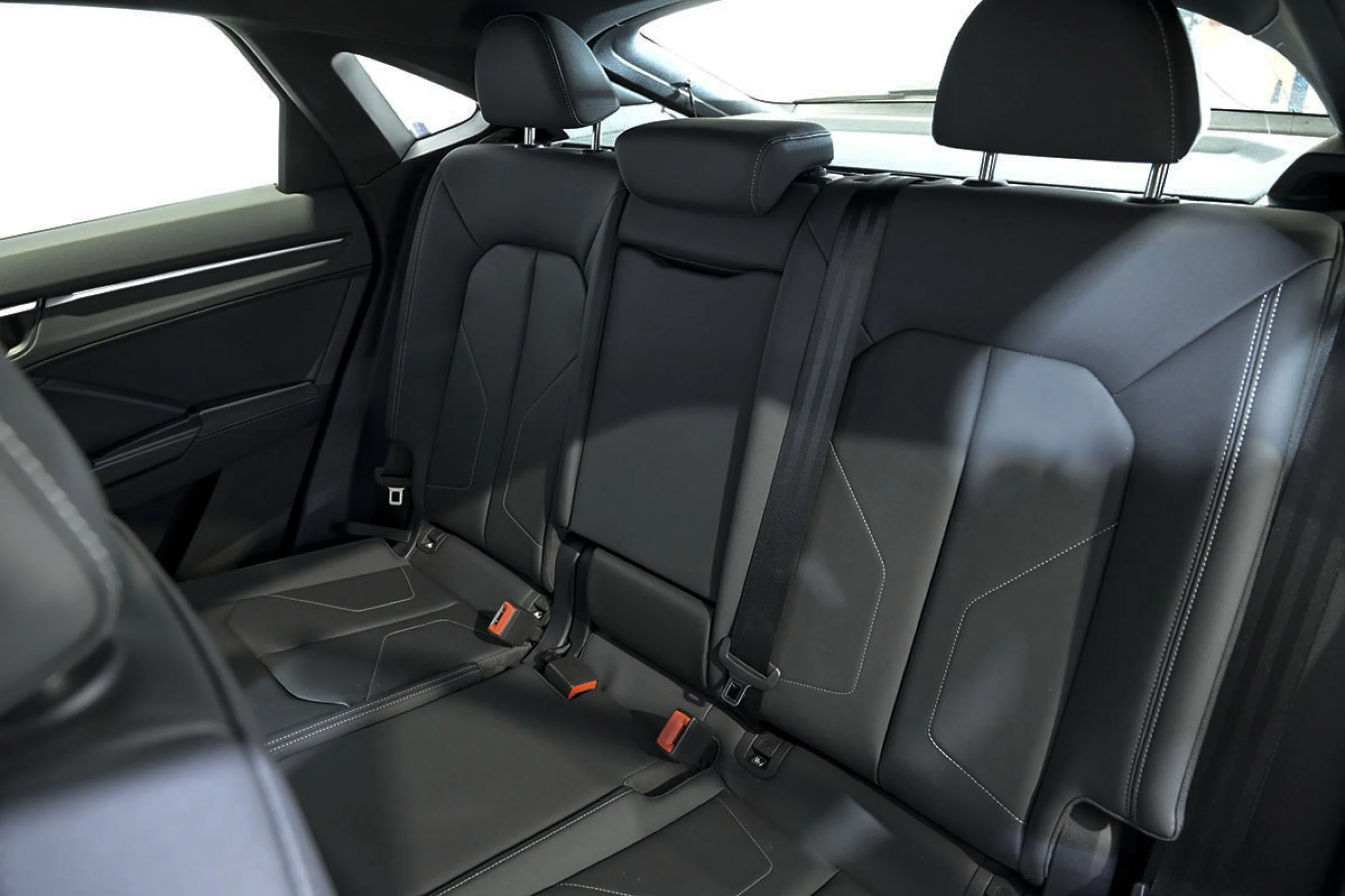 Audi Q3 SPORTBACK 45 TFSI e 180kW S tronic S Line - Foto 18