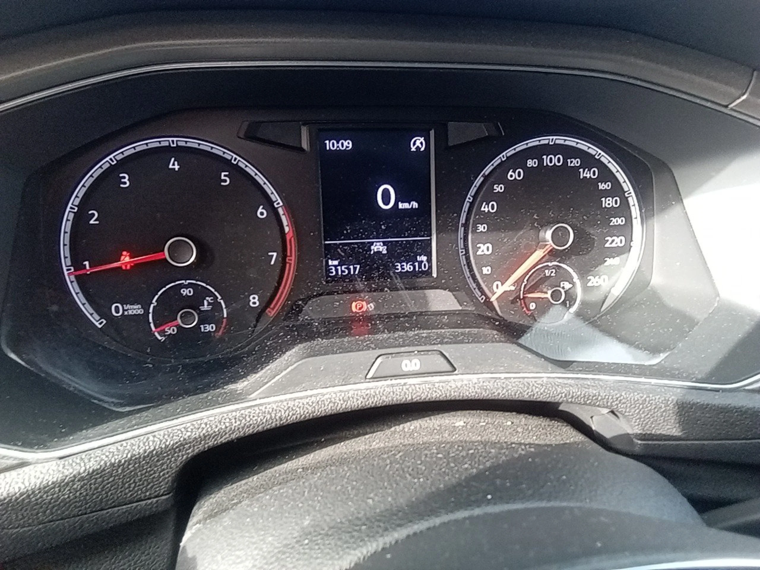 Volkswagen T-Roc Advance R-Line 1.0 TSI 81kW (110CV) - Foto 8