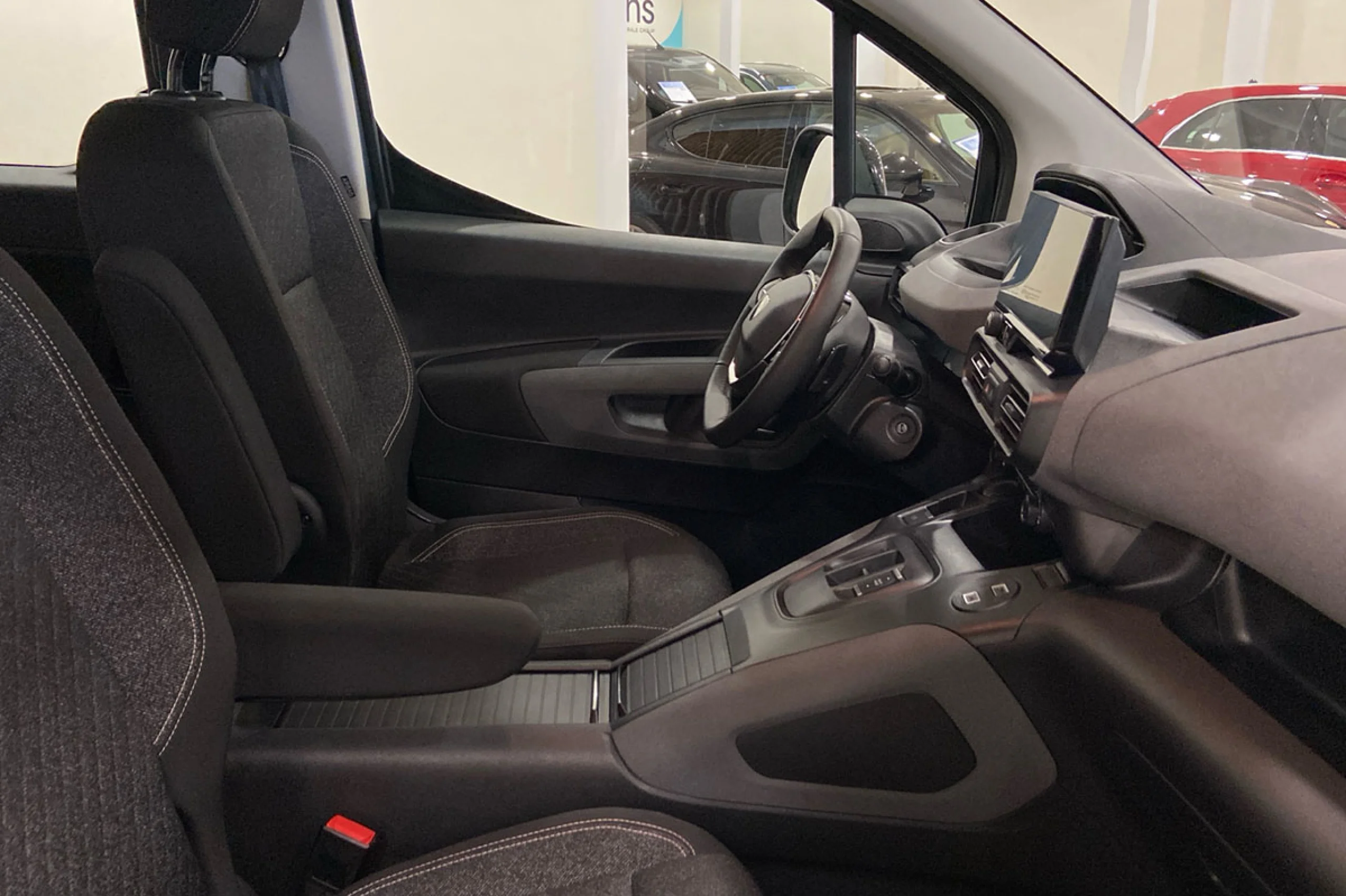 Peugeot Rifter Allure Business Standard BlueHDi 96kW - Foto 22