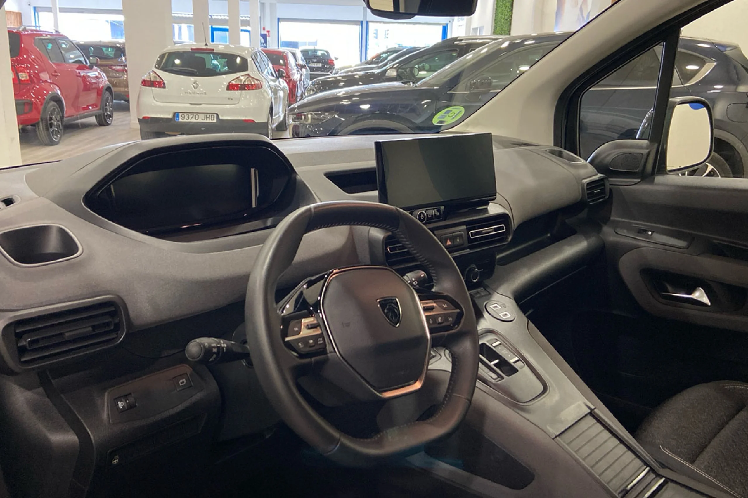 Peugeot Rifter Allure Business Standard BlueHDi 96kW - Foto 6