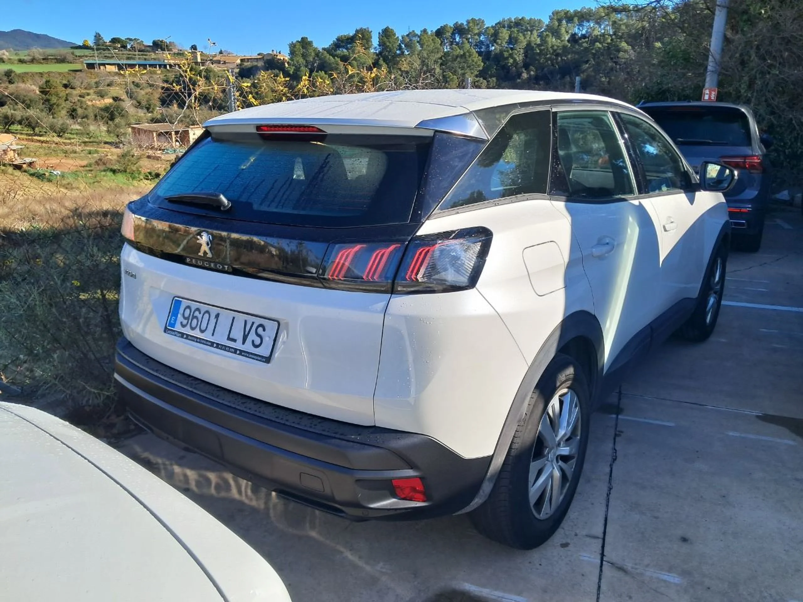 Peugeot 3008 1.5 BlueHDi 96kW (130CV) S&amp;S Active Pack - Foto 4