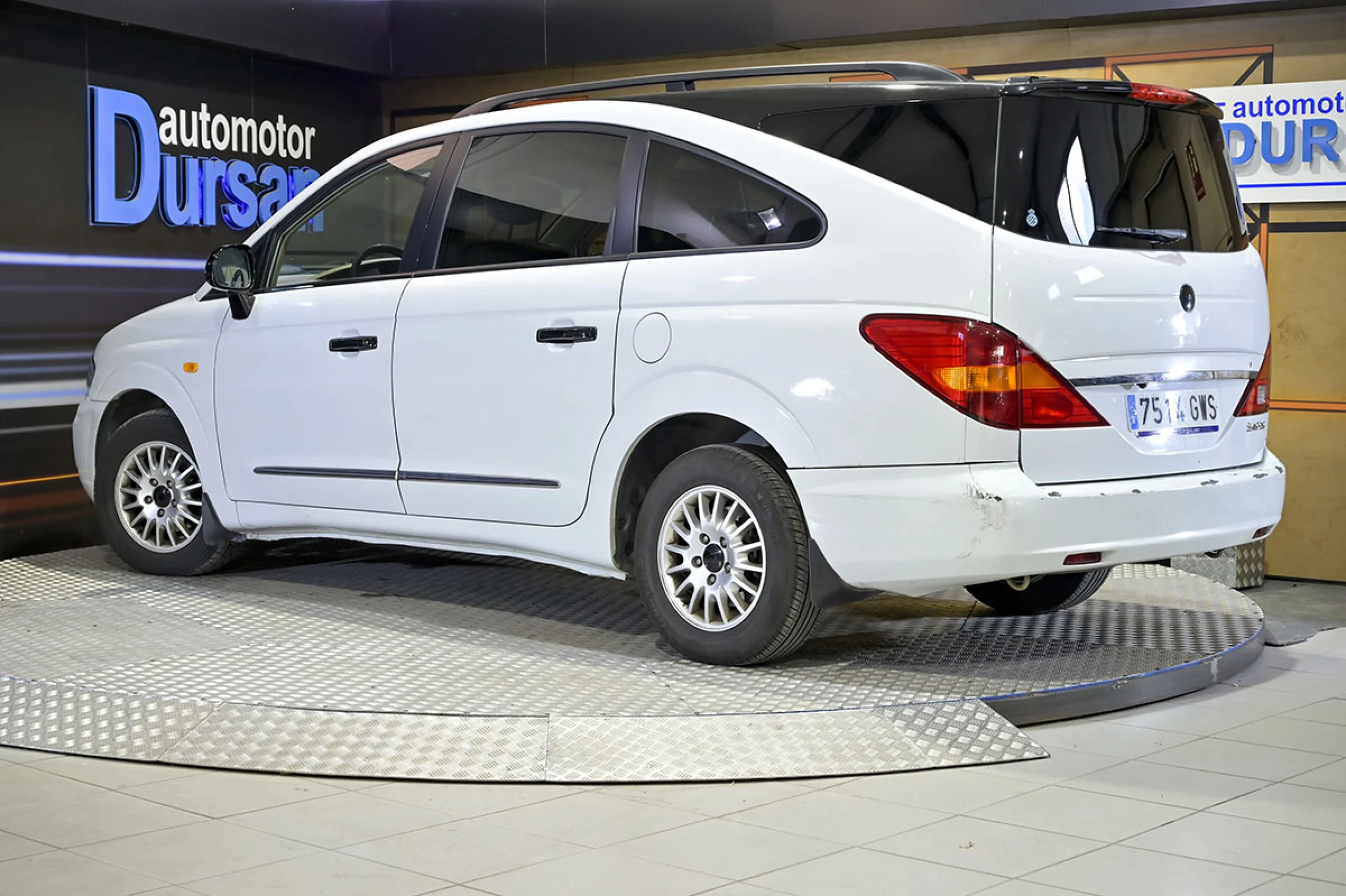 Ssangyong Rodius 270Xdi Limited - Foto 4