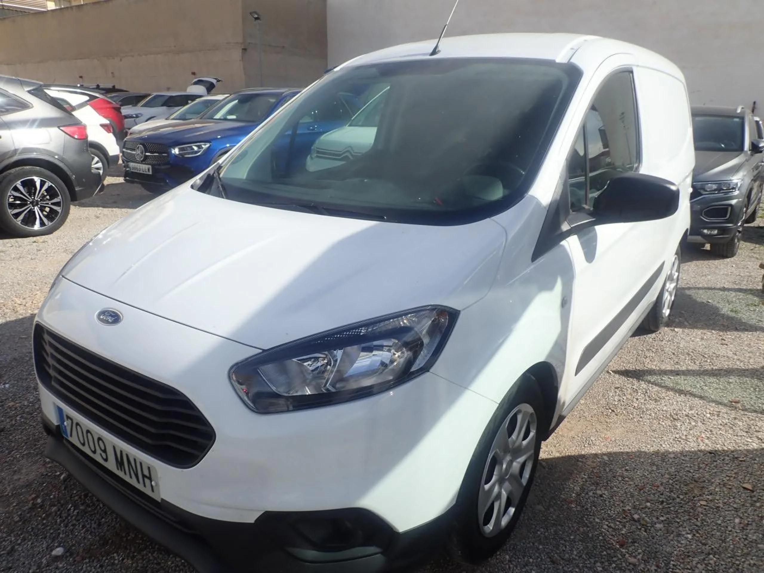 Ford Transit Courier (O) Van 1.5 TDCi 74kW Trend - Foto 1