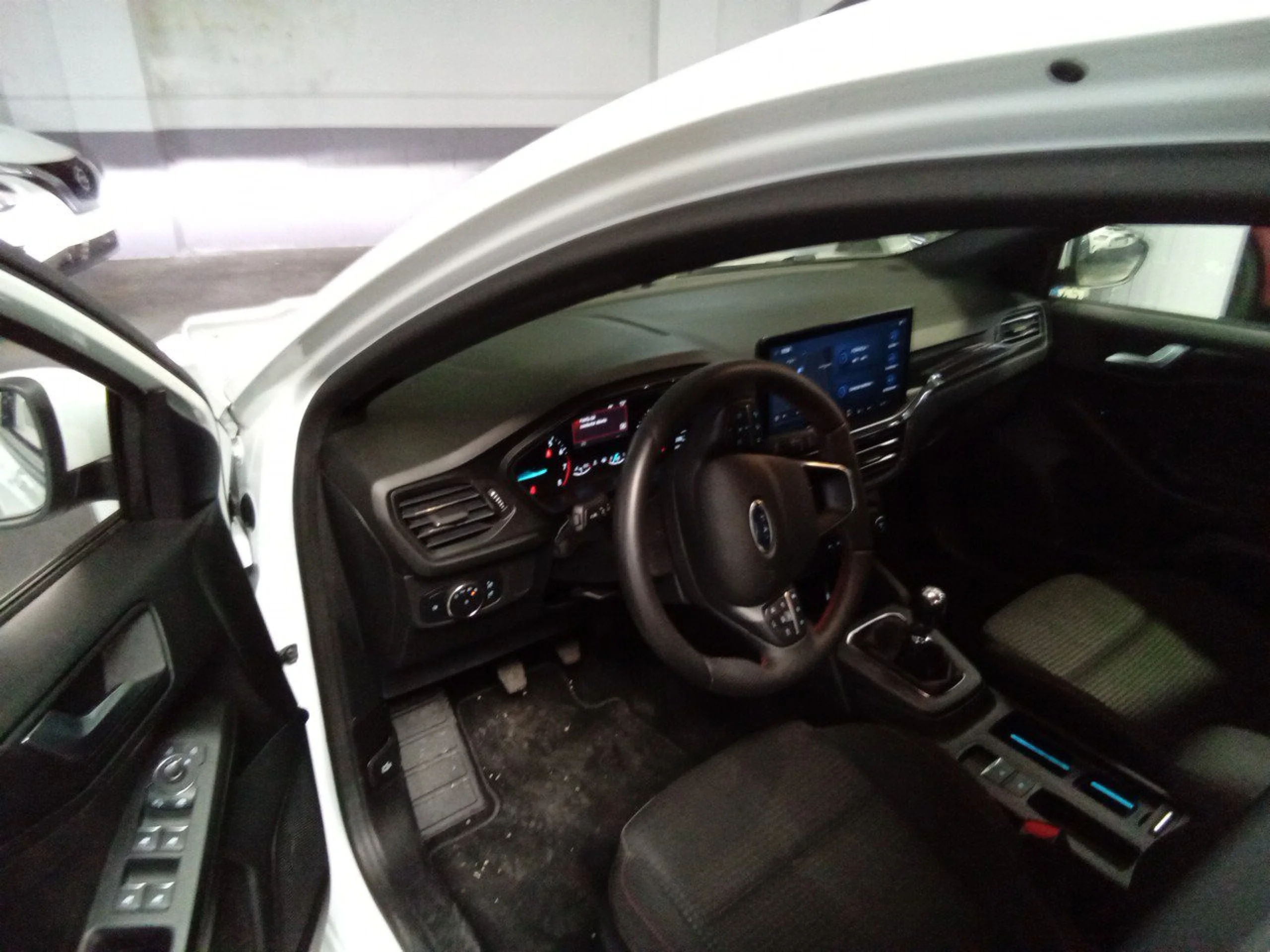 Ford Focus 1.0 Ecoboost MHEV 114kW ST-Line SB - Foto 7