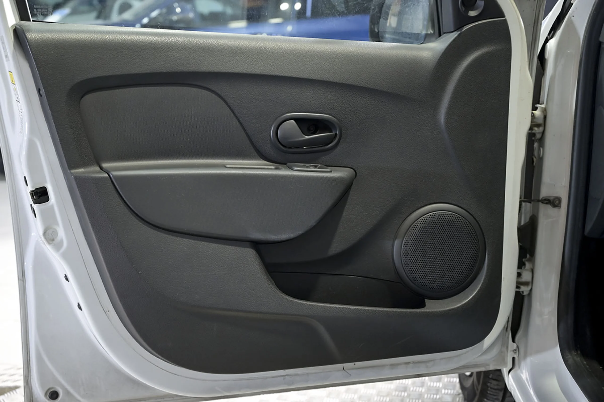 Dacia Logan Essential TCE 66kW 90CV GLP  18 - Foto 20