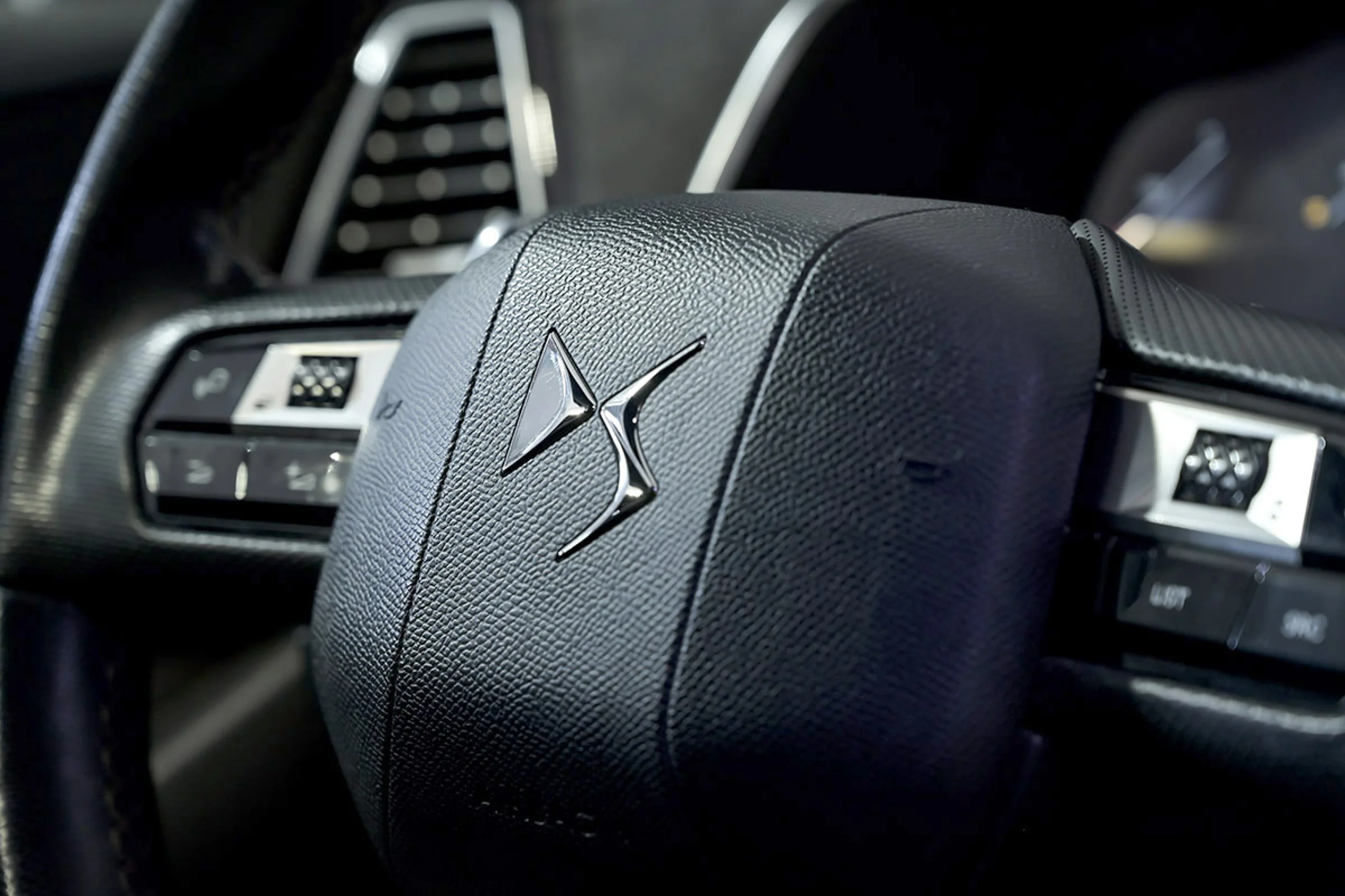 DS DS7 Crossback DS 7 Crossback BlueHDi 132kW 180CV Auto. PERF.LINE - Foto 25
