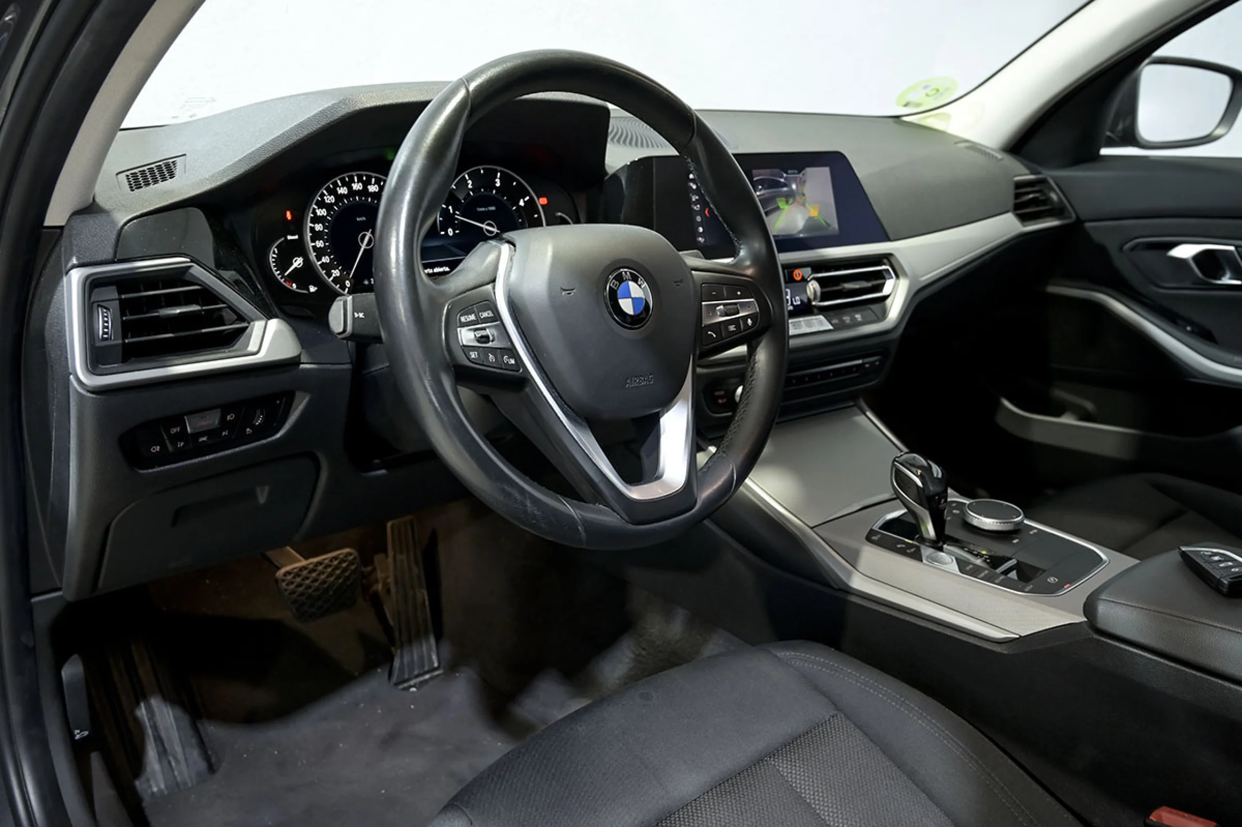 BMW 318 Serie 3 318dA Business - Foto 7