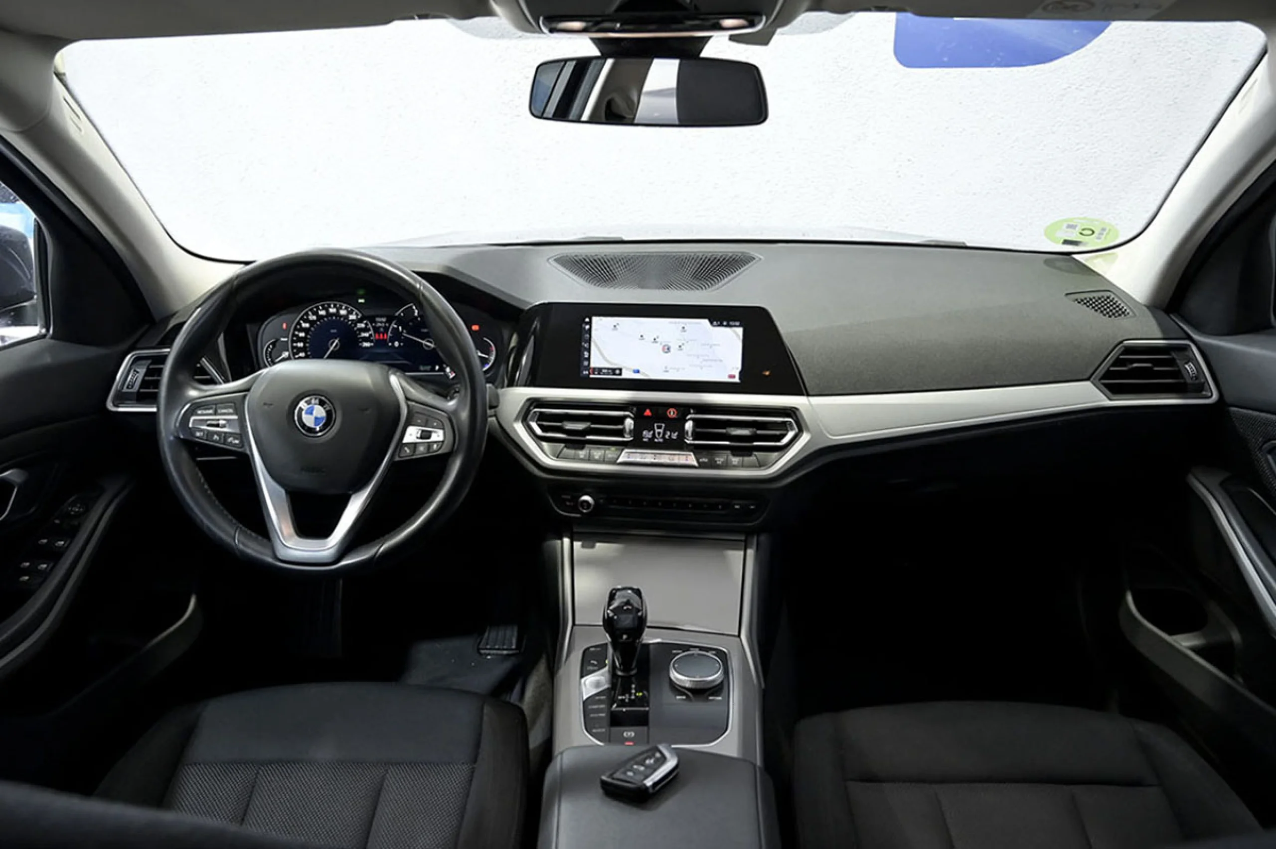 BMW 318 Serie 3 318dA Business - Foto 6