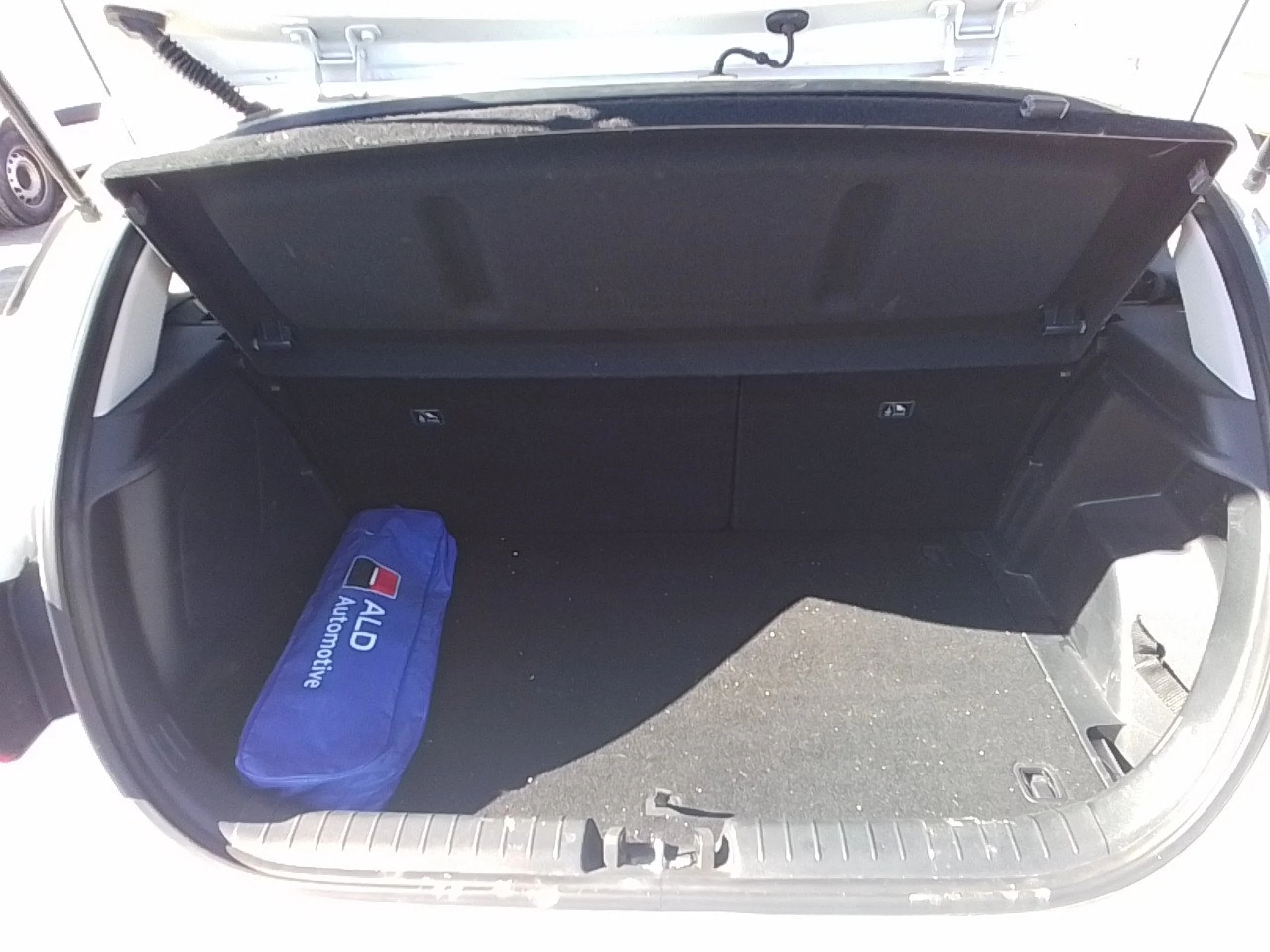 Hyundai I20 1.0 TGDI 74kW (100CV) 48V Essence - Foto 7