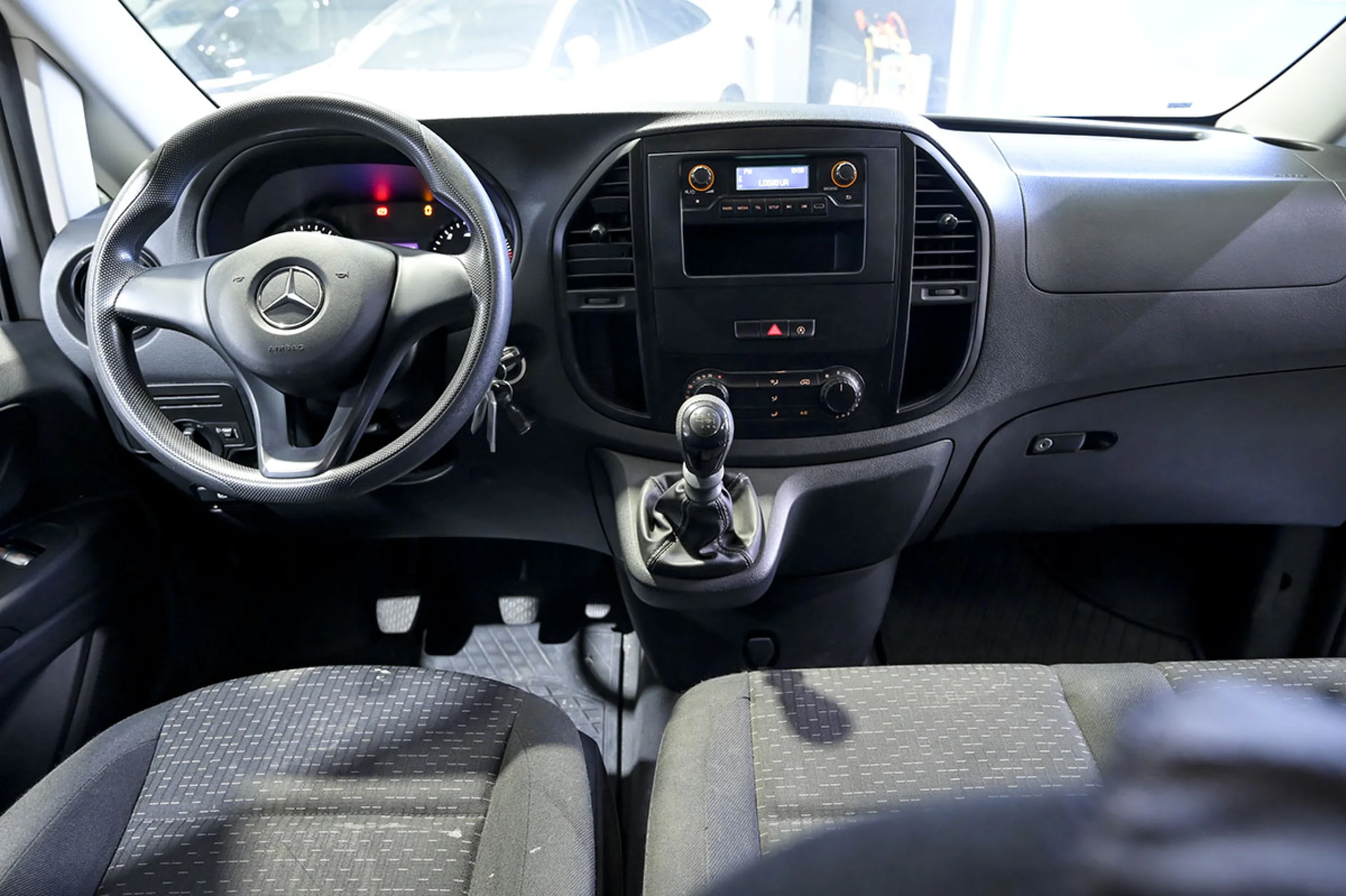 Mercedes-Benz Vito MERCEDES-BENZ Vito 110CDI 75kW furgon Base larga - Foto 8