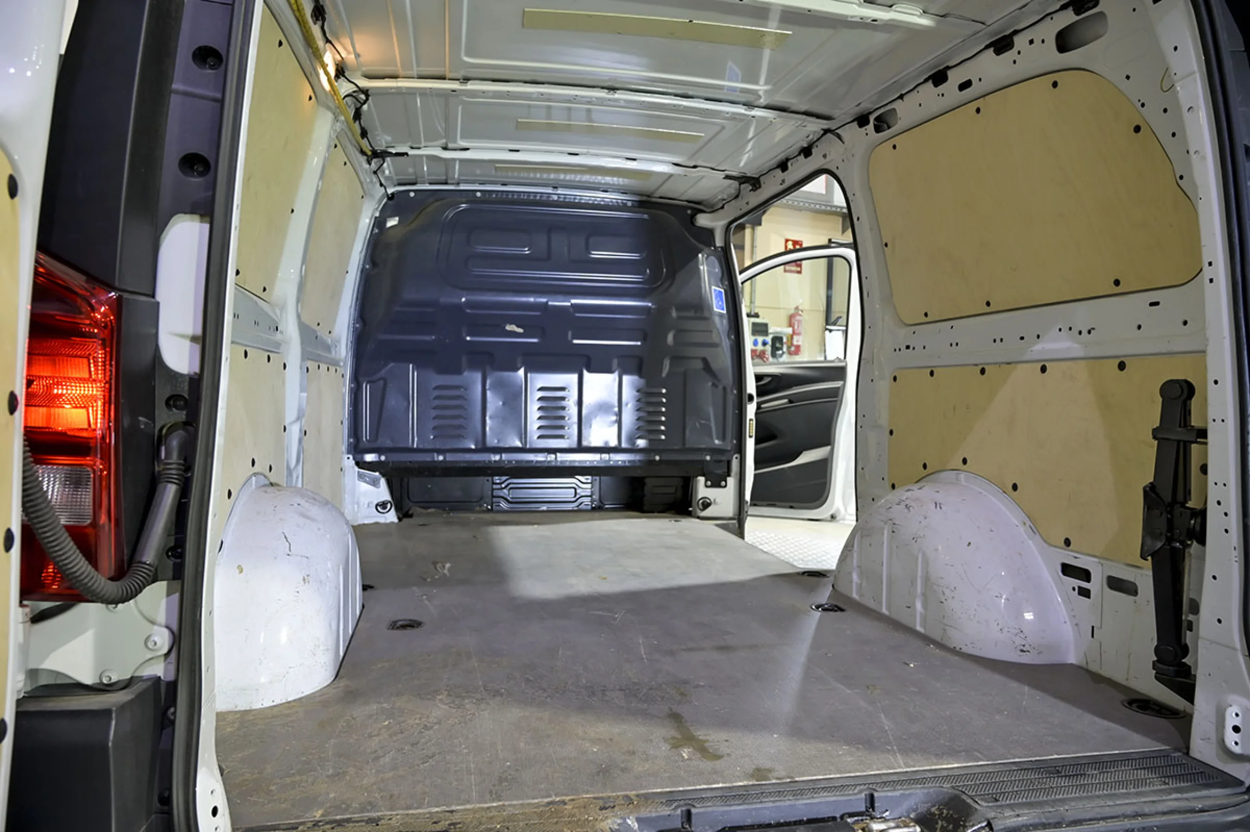 Mercedes-Benz Vito MERCEDES-BENZ Vito 110CDI 75kW furgon Base larga - Foto 15