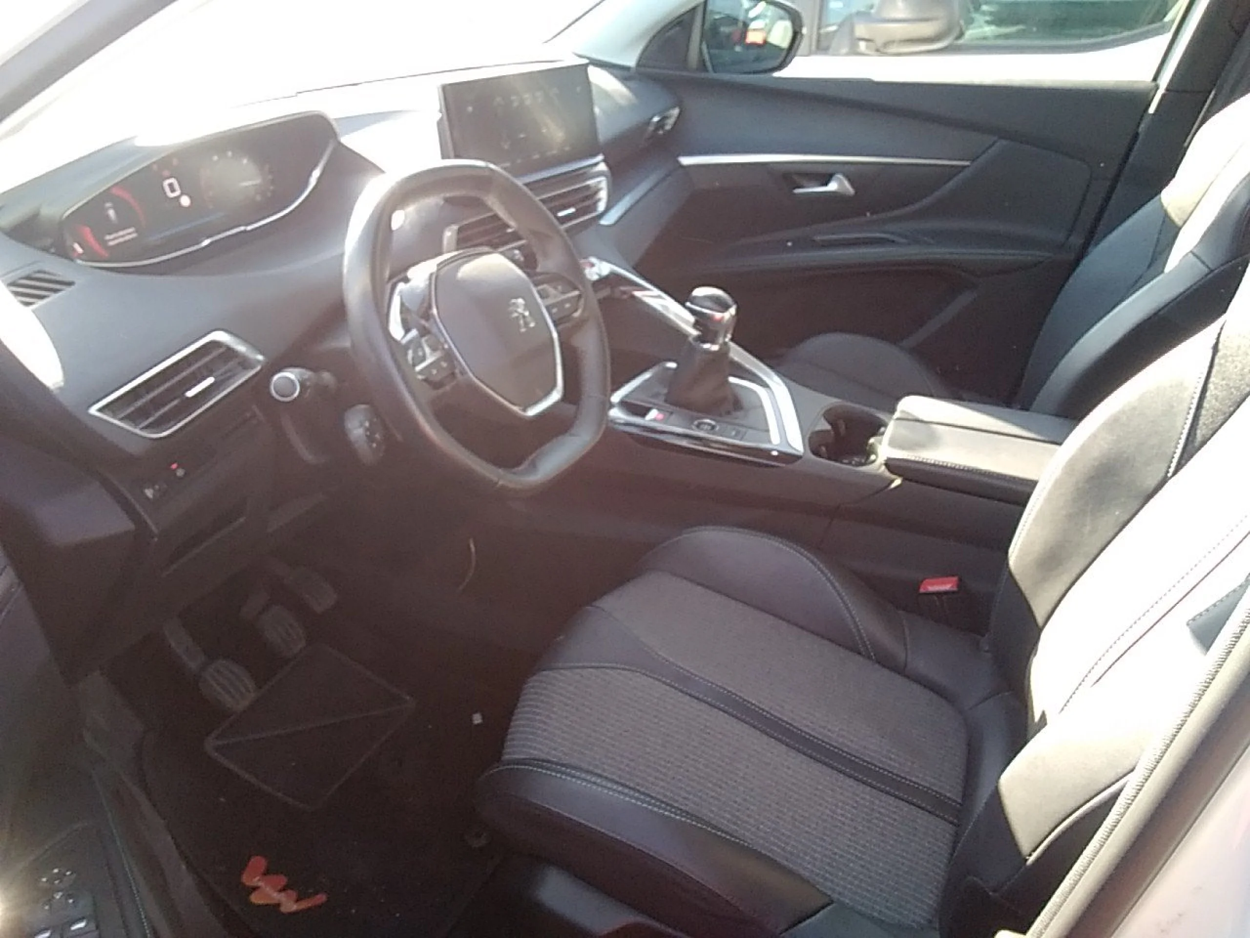 Peugeot 5008 1.5 BlueHDi 96kW (130CV) S&amp;S Allure - Foto 7