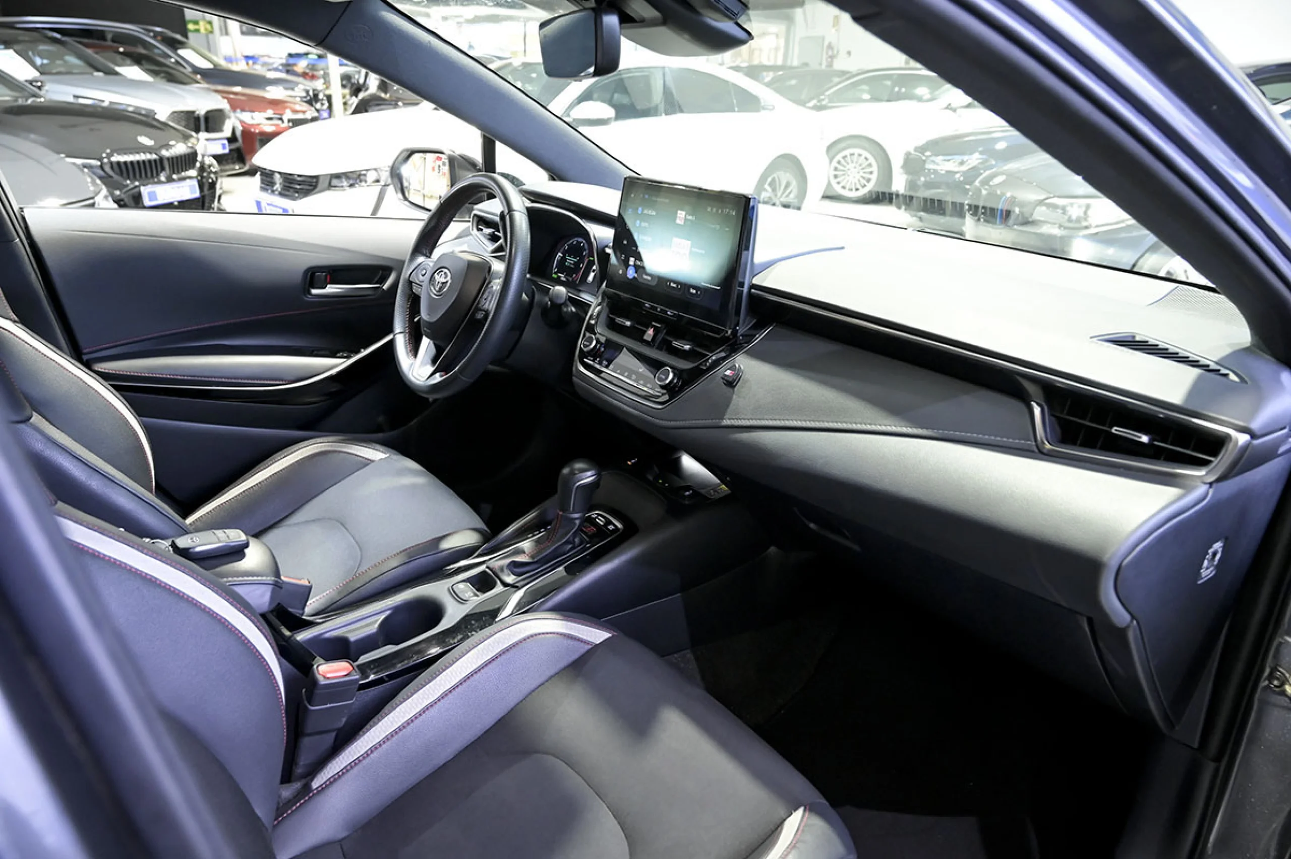 Toyota Corolla 140H GRSport - Foto 35