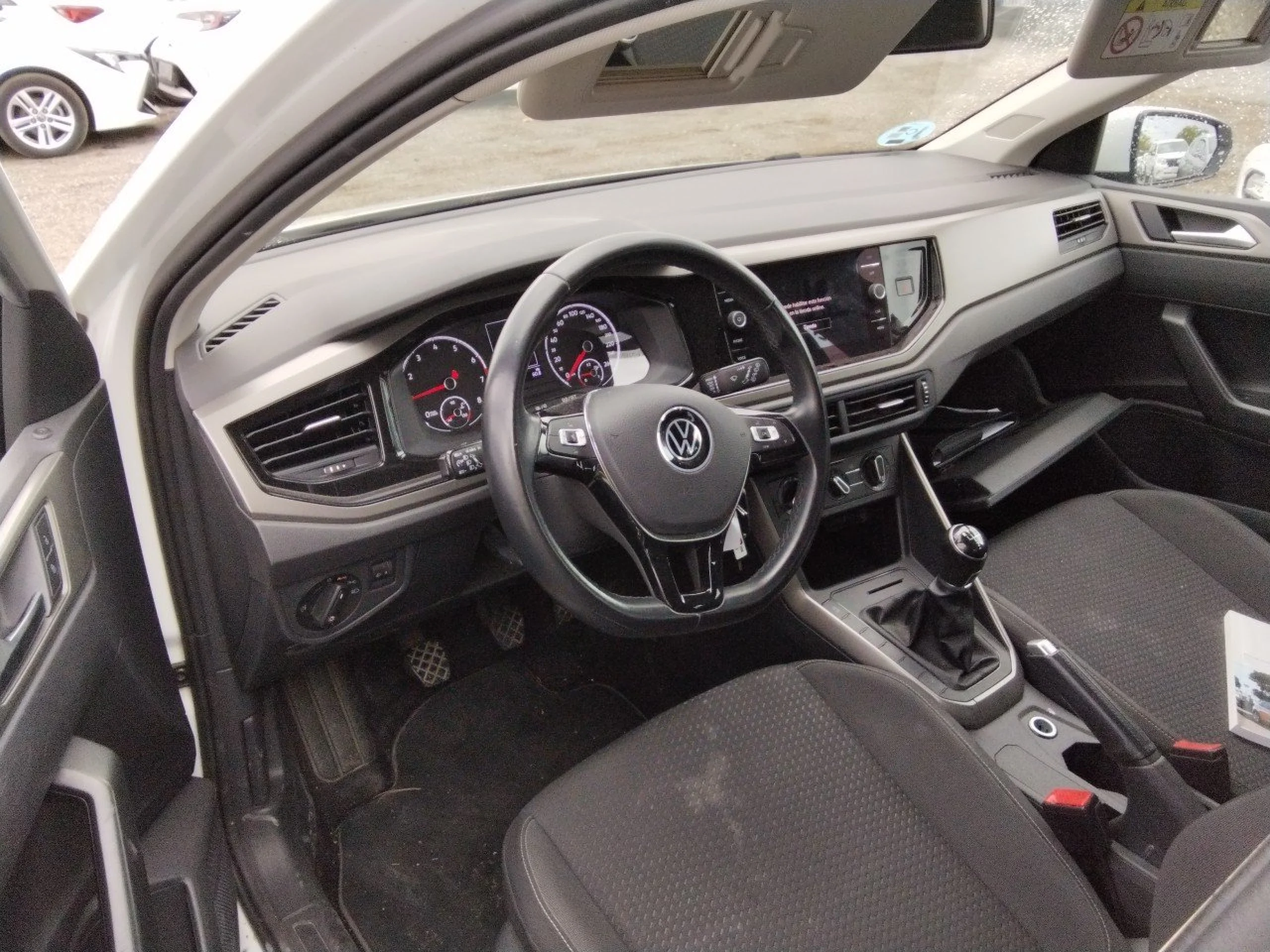 Volkswagen Polo Advance 1.0 TSI 70kW (95CV) - Foto 7