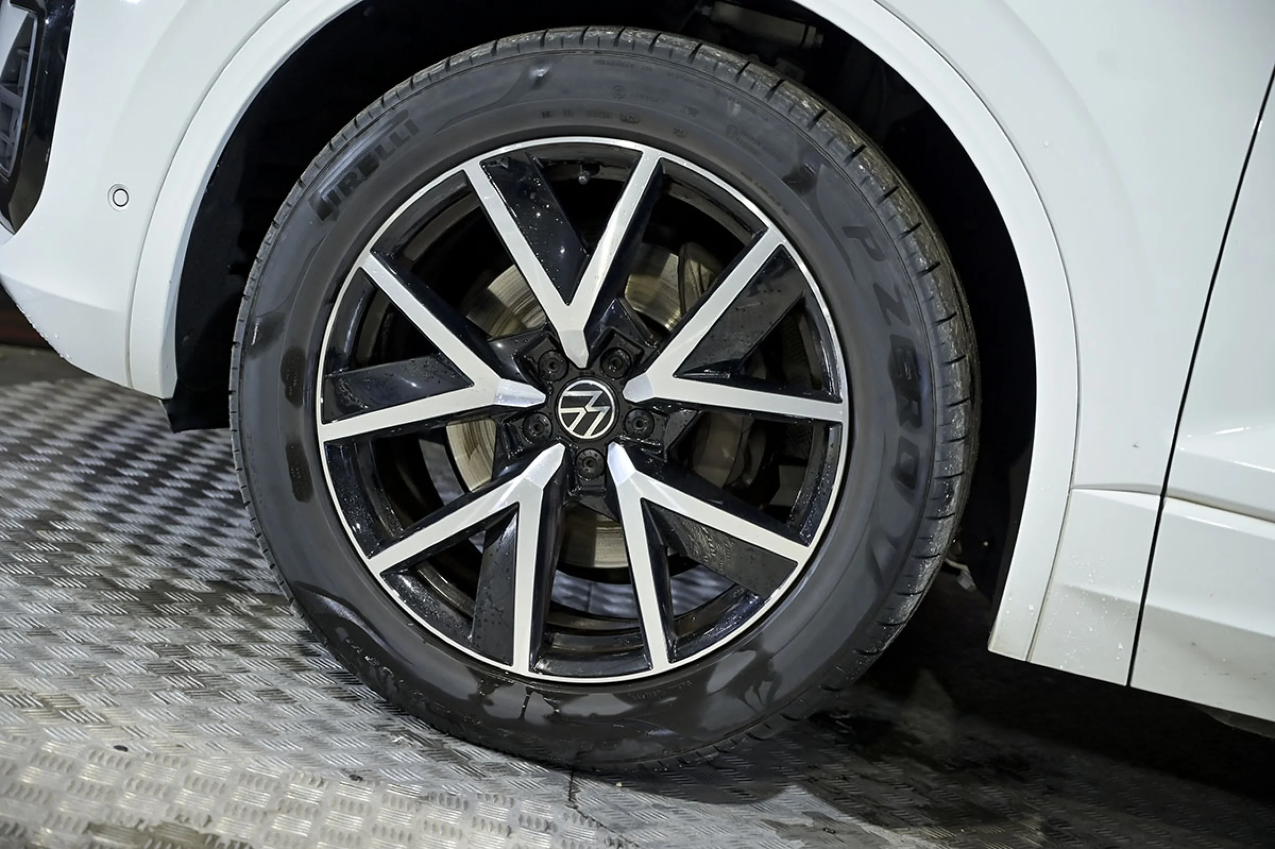 Volkswagen Touareg Prem Eleg 3.0 V6 TDI 210kW Tip 4M - Foto 13