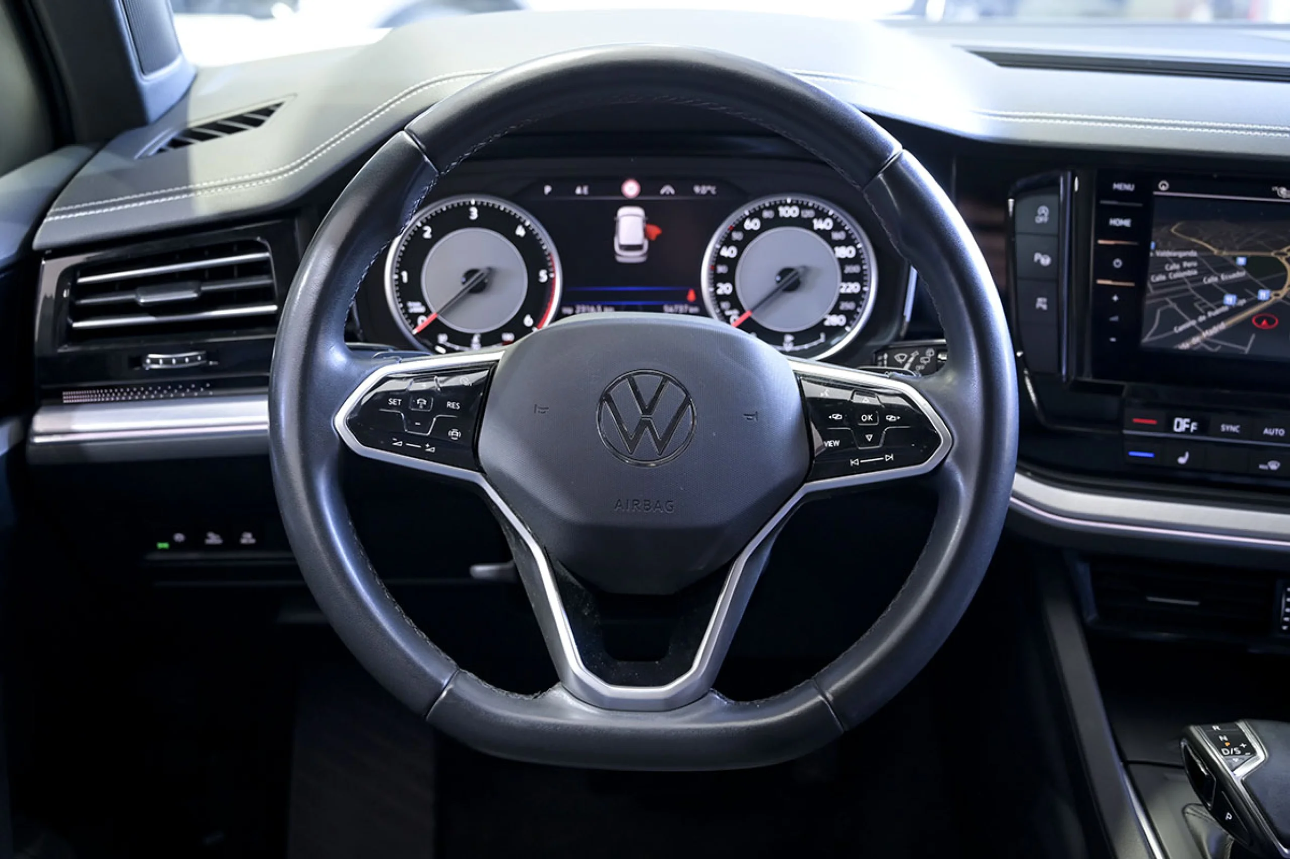 Volkswagen Touareg Prem Eleg 3.0 V6 TDI 210kW Tip 4M - Foto 25