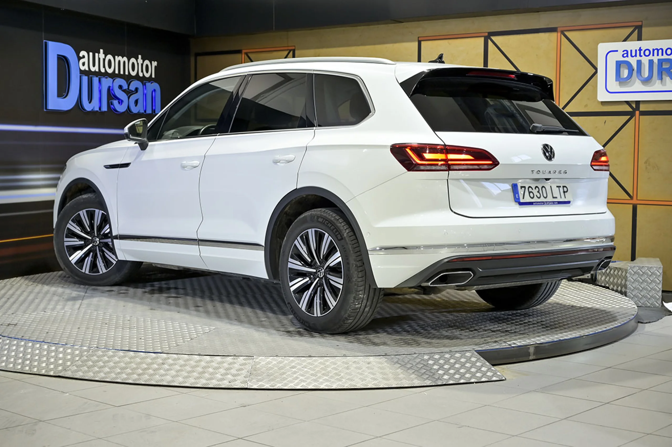 Volkswagen Touareg Prem Eleg 3.0 V6 TDI 170kW Tip 4M - Foto 4