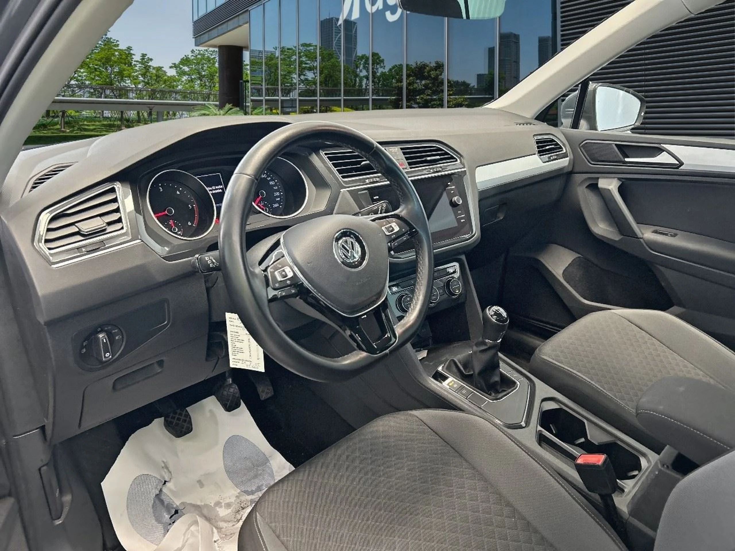 Volkswagen Tiguan Advance 2.0 TDI 110kW (150CV) - Foto 7