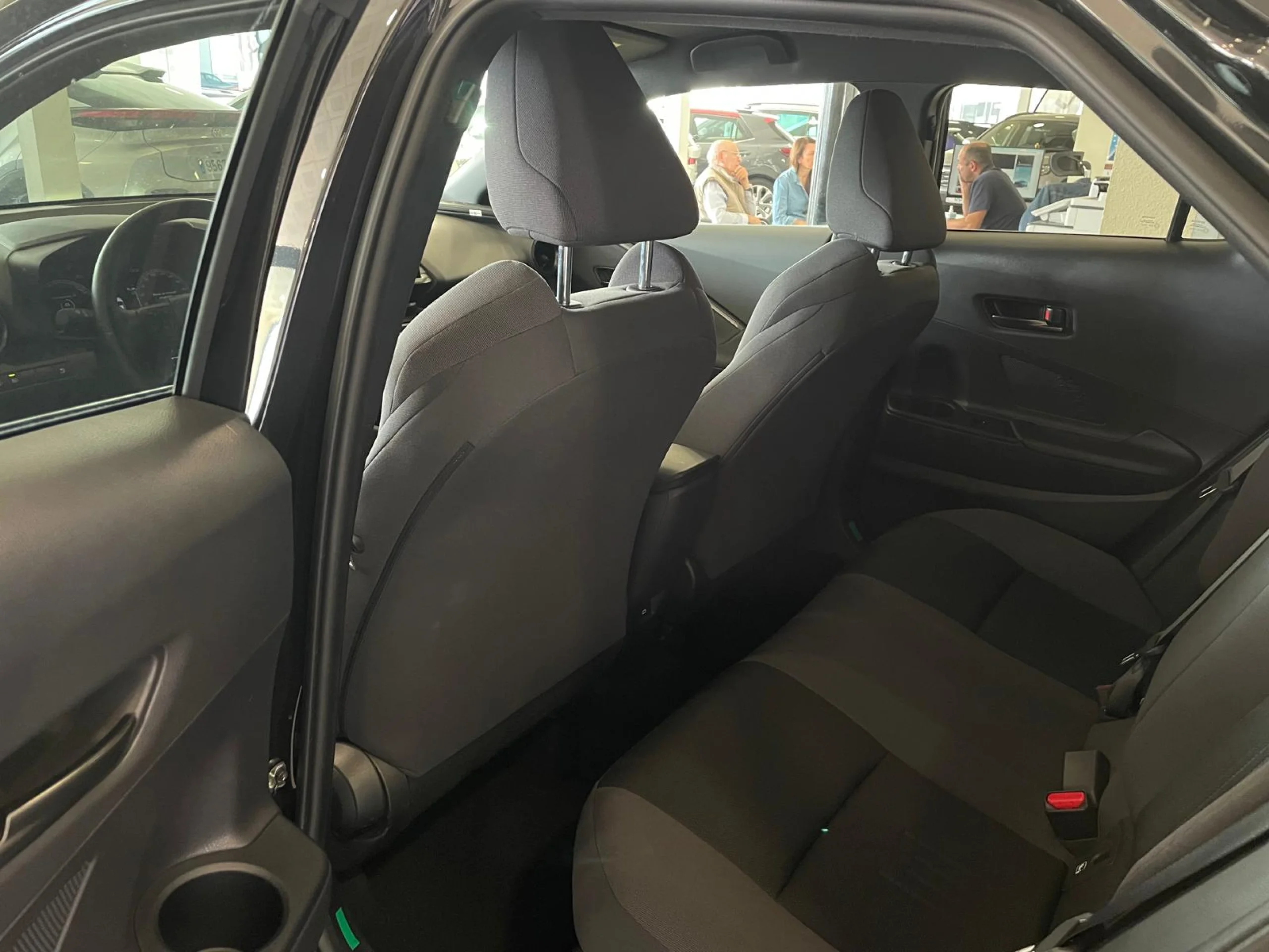 Toyota C-HR ADVANCE 2WD - Foto 21