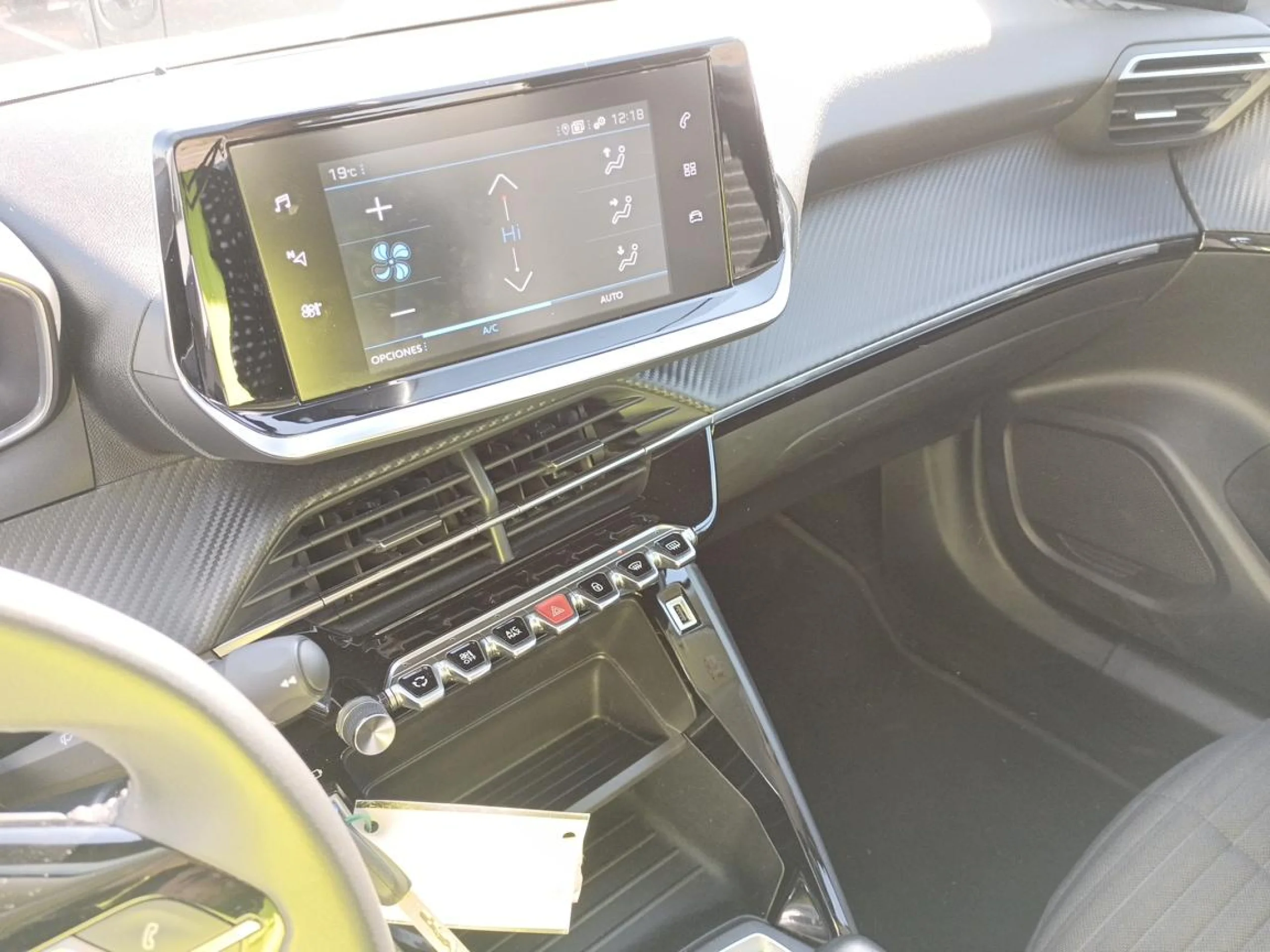 Peugeot 2008 Active Pack BlueHDI 81kW (110CV) - Foto 8