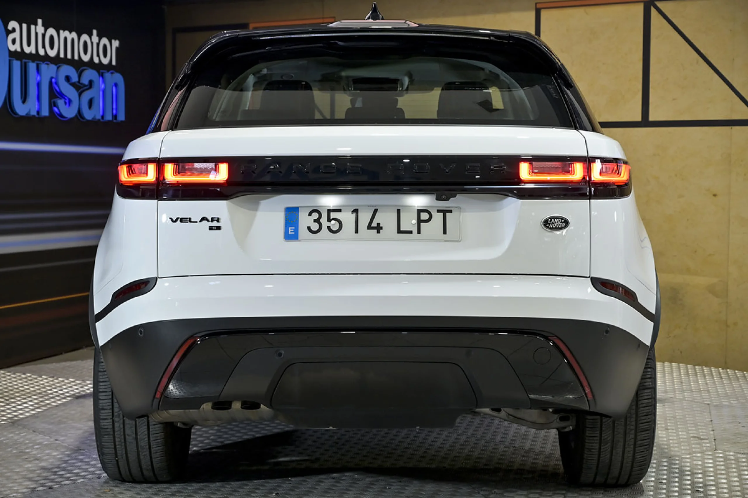 Land Rover Range Rover Velar 2.0D I4 150kW 204CV S 4WD Auto - Foto 14