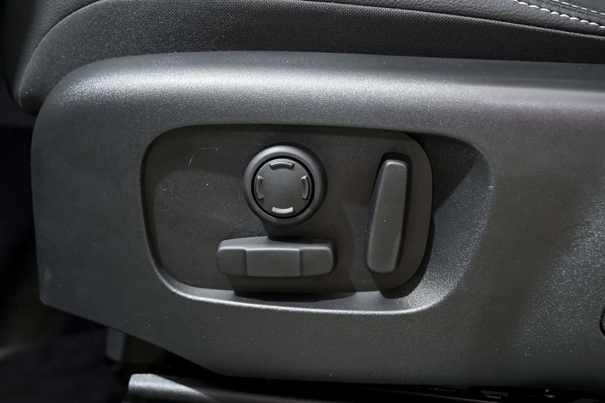 Land Rover Range Rover Velar 2.0D I4 150kW 204CV S 4WD Auto - Foto 21