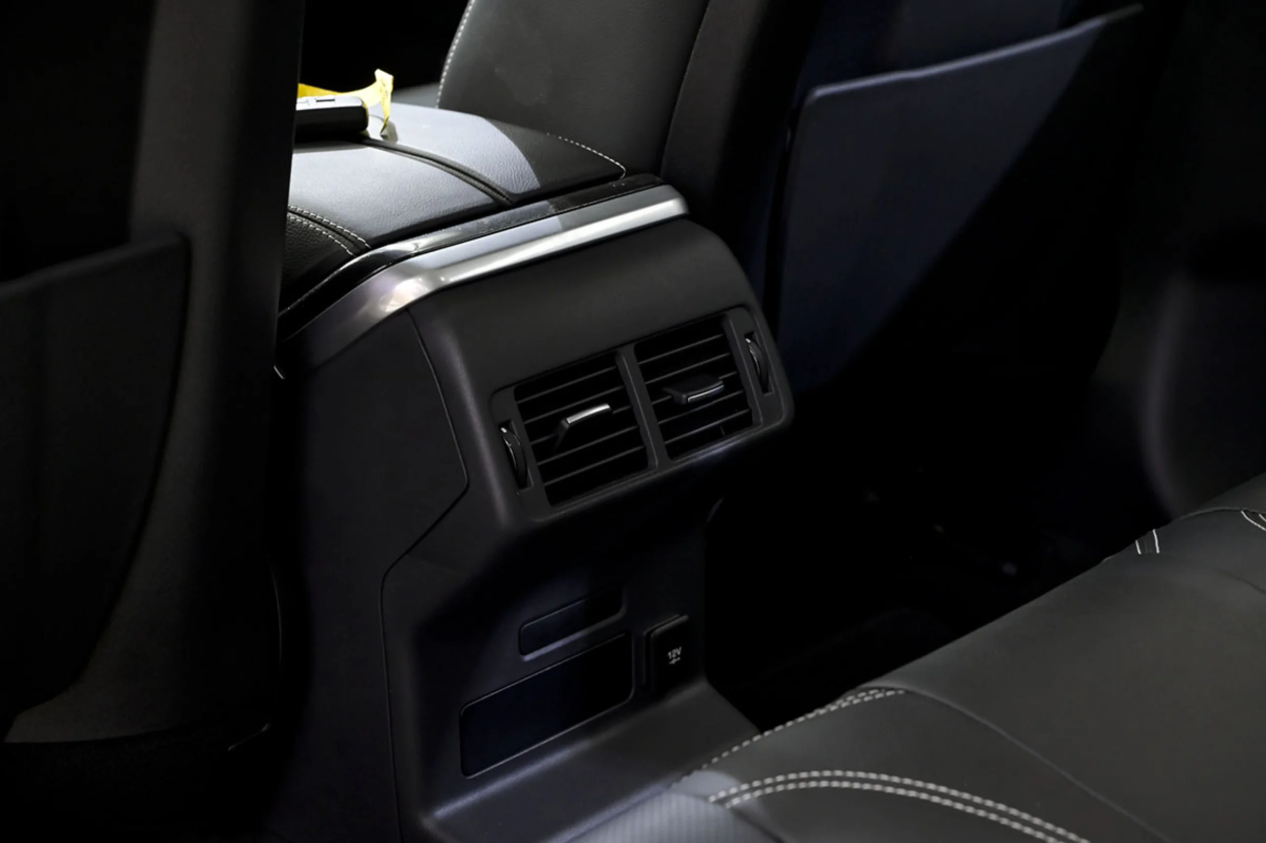 Land Rover Range Rover Velar 2.0D I4 150kW 204CV S 4WD Auto - Foto 23