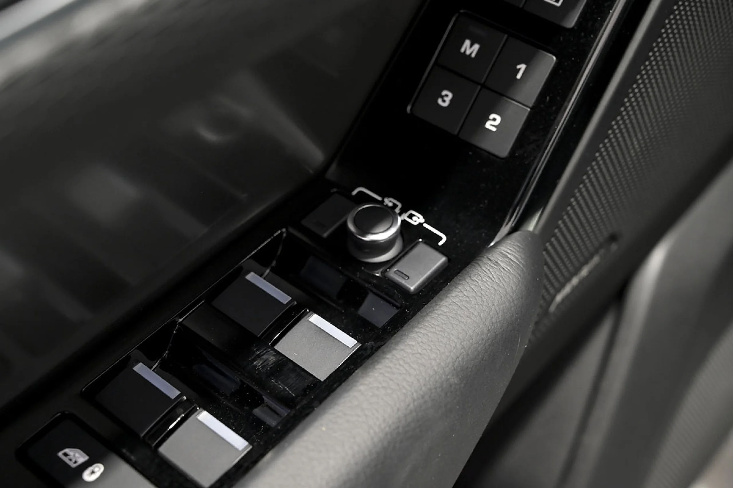 Land Rover Range Rover Velar 2.0D I4 150kW 204CV S 4WD Auto - Foto 30