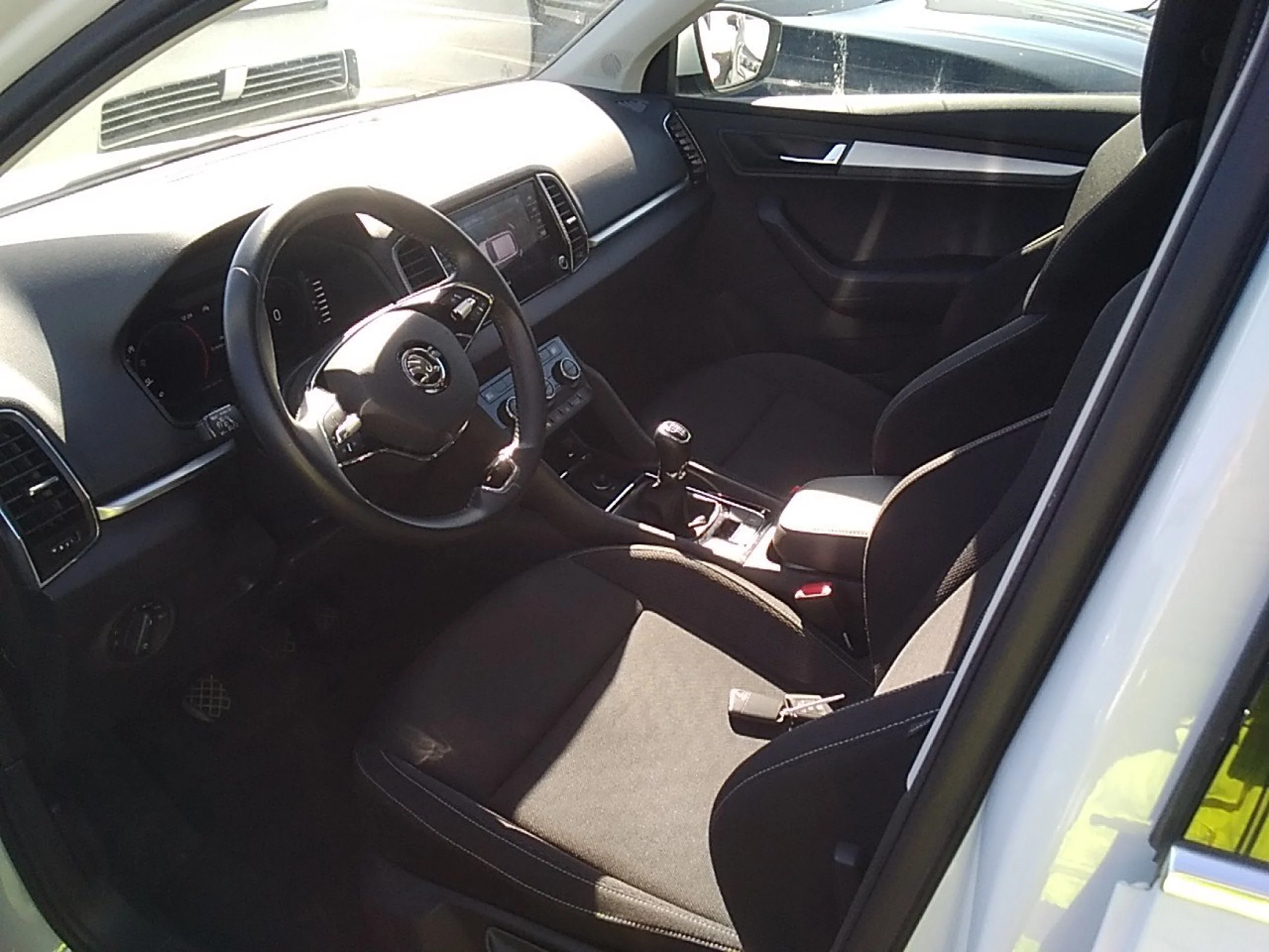 Skoda Karoq 2.0 TDI 85kW (115CV) Ambition - Foto 7