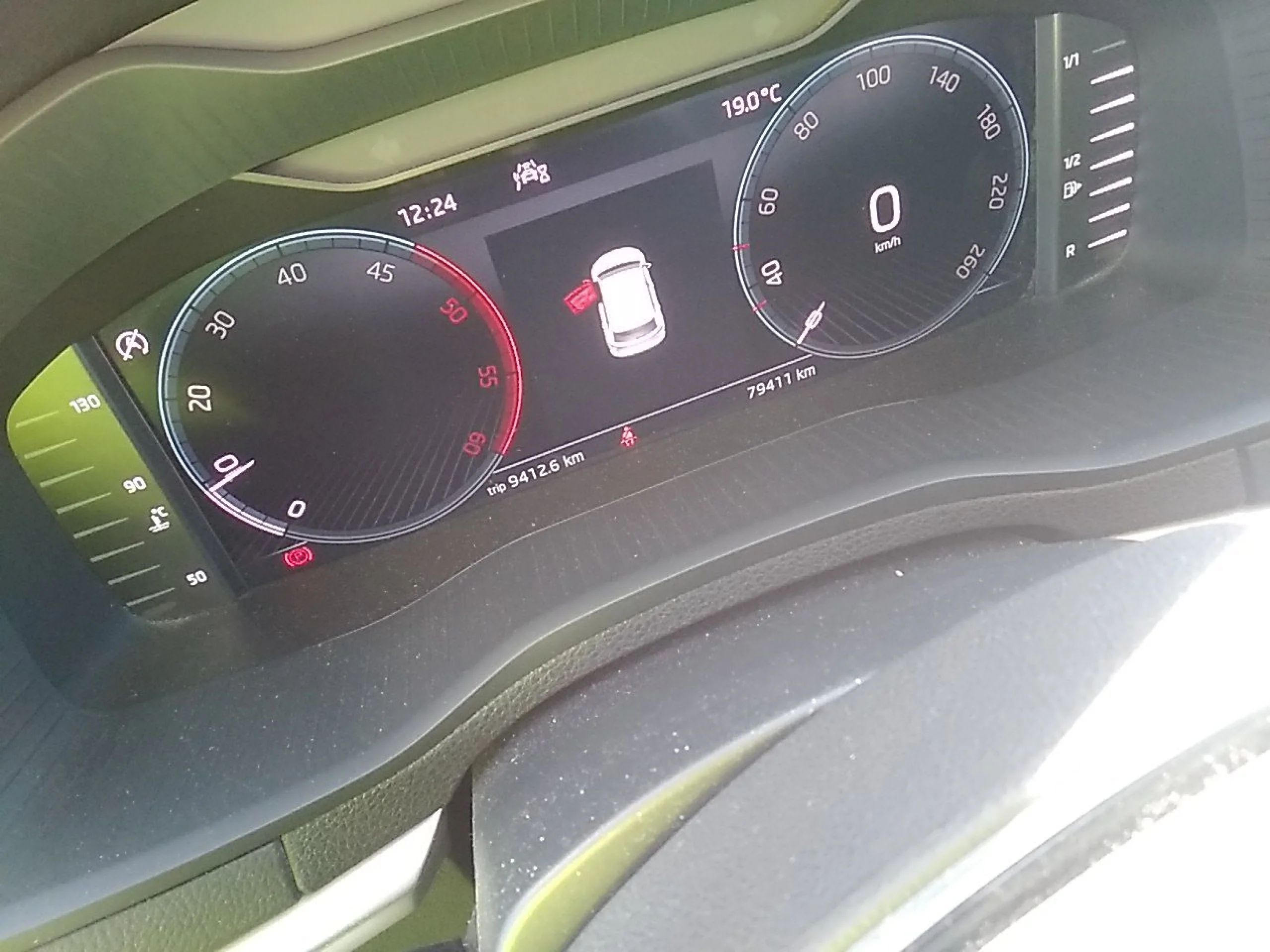 Skoda Karoq 2.0 TDI 85kW (115CV) Ambition - Foto 8