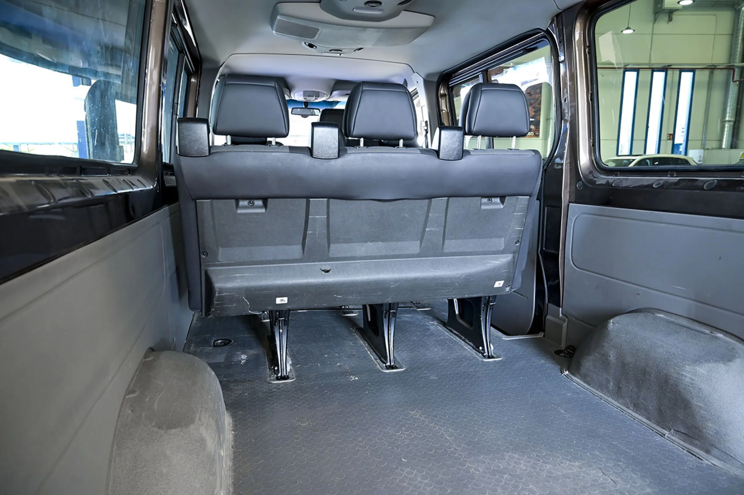 Volkswagen Crafter PRO Kombi 2.0TDI 163cv BMT 35 Medio - Foto 26