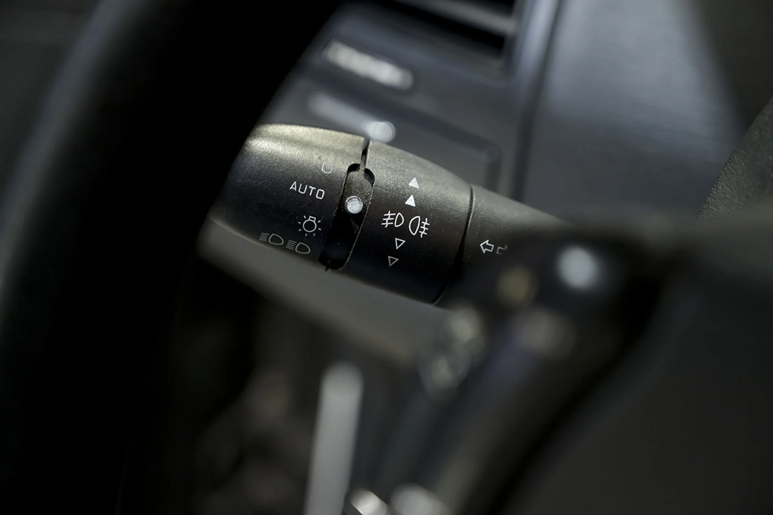 Citroen C4 1.6 HDi 110 Collection - Foto 21