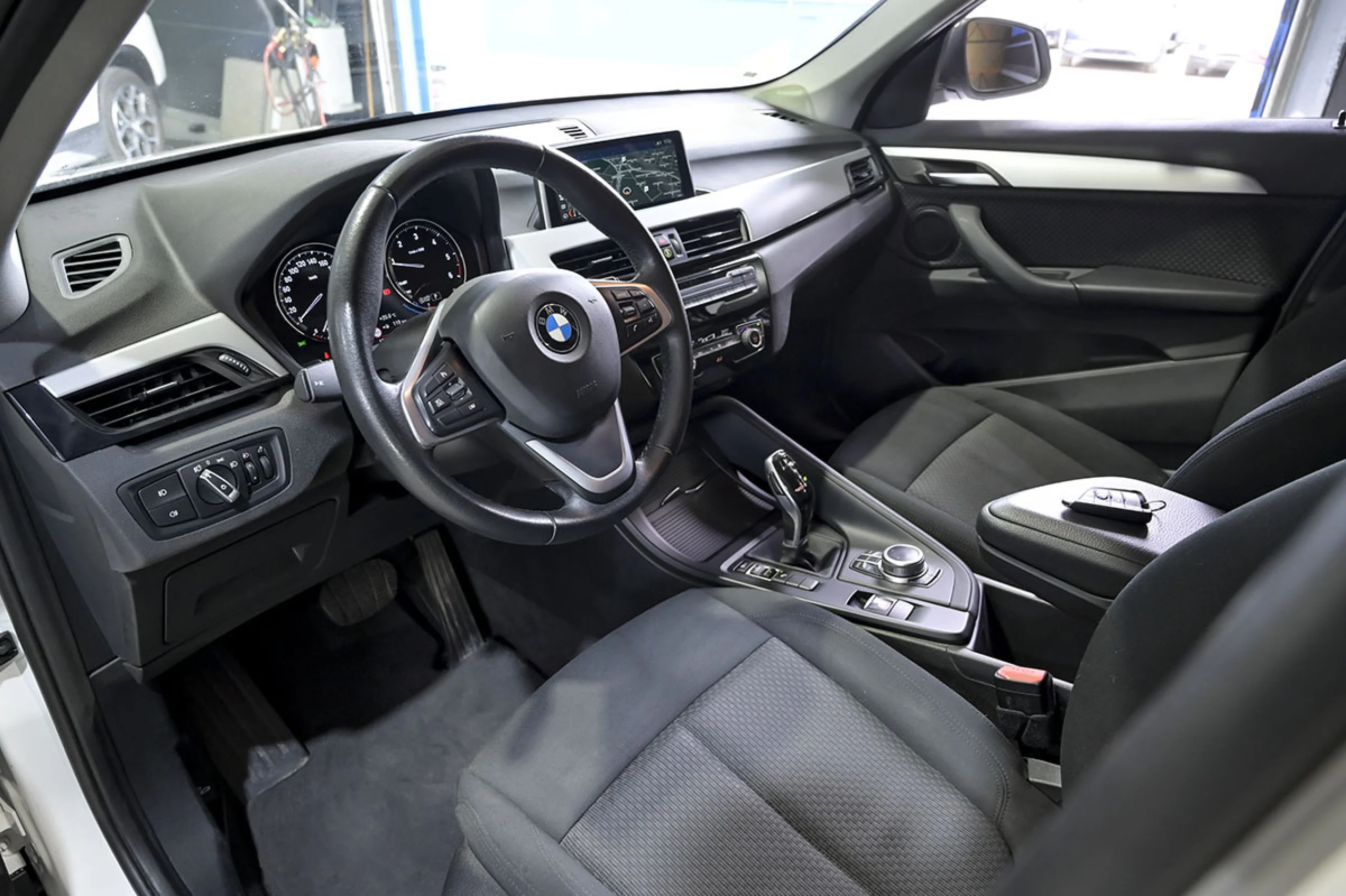 BMW X1 sDrive18dA Business - Foto 6