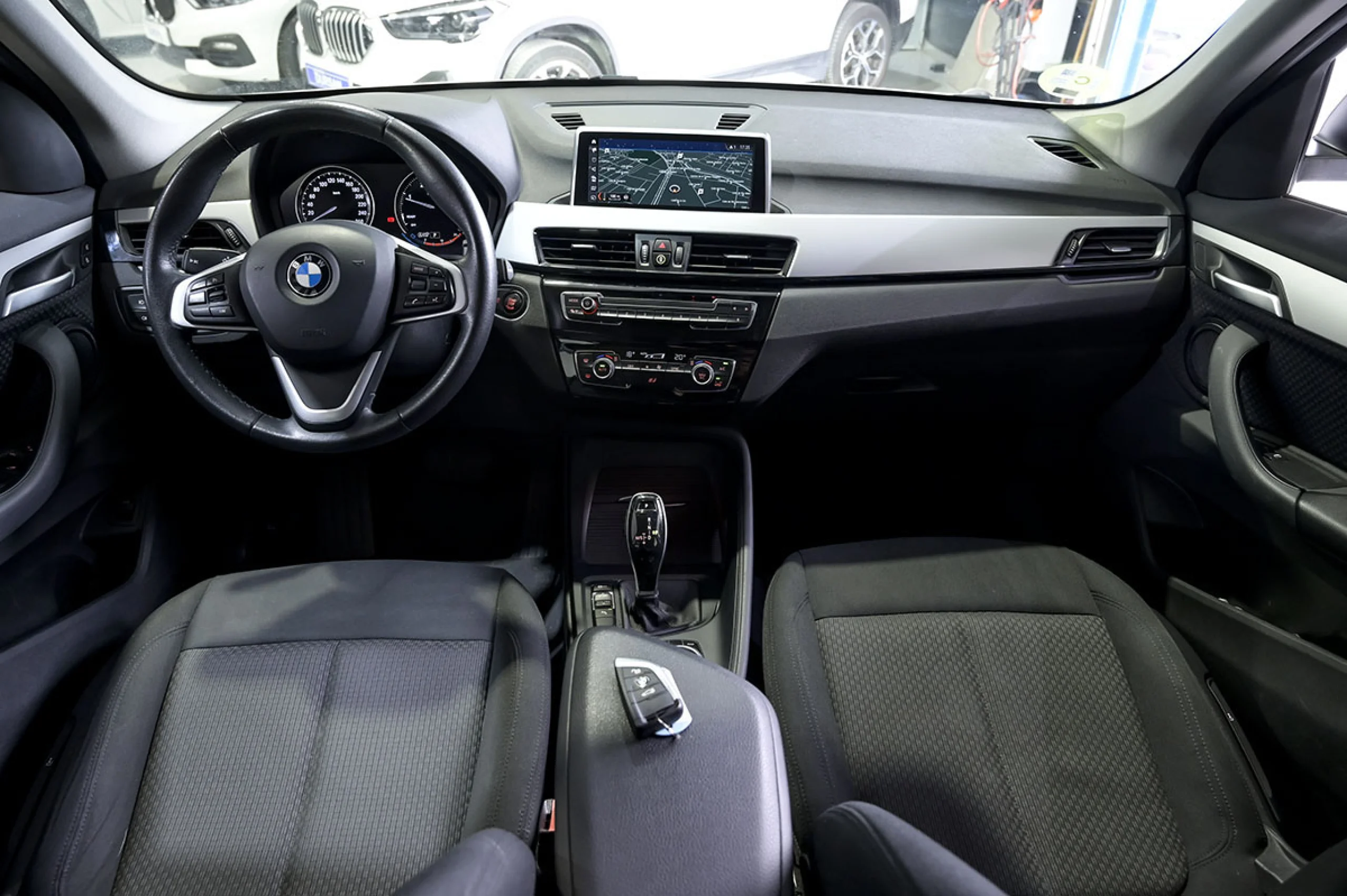 BMW X1 sDrive18dA Business - Foto 8