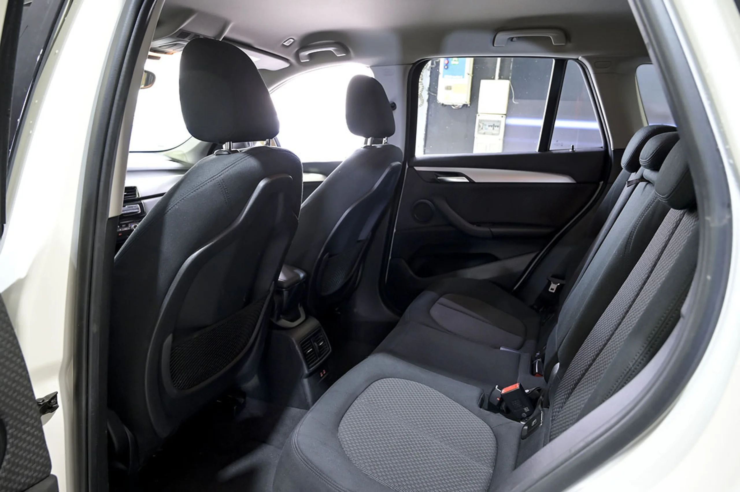 BMW X1 sDrive18dA Business - Foto 16